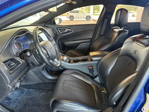 2016 Chrysler 200 S