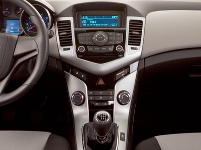 2011 Chevrolet Cruze LT w/1LT