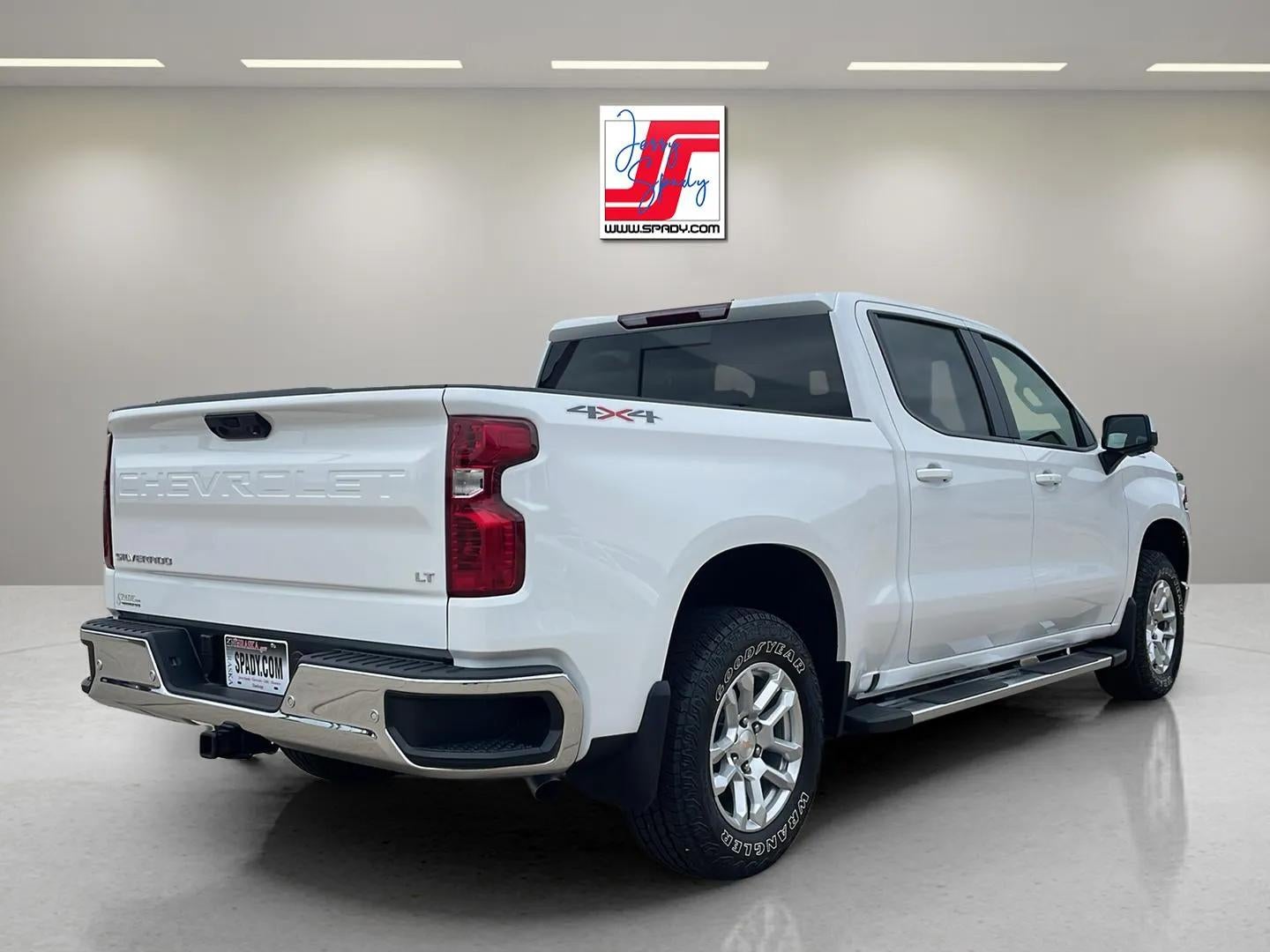 2025 Chevrolet Silverado 1500 LT