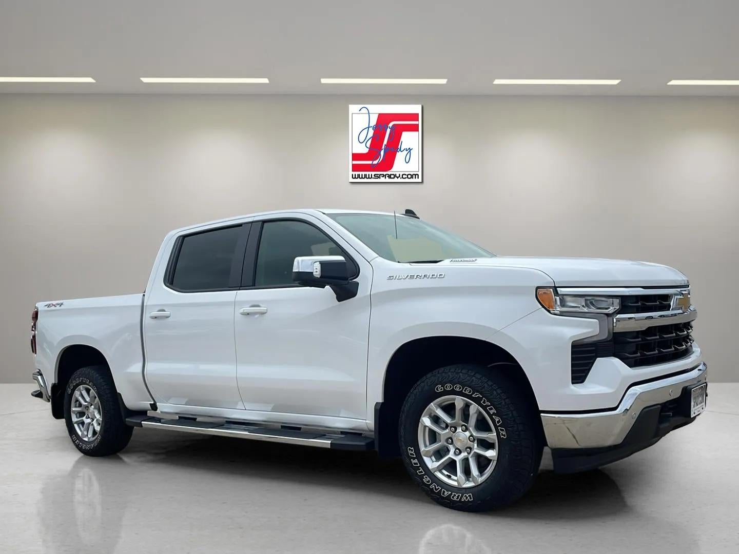 2025 Chevrolet Silverado 1500 LT