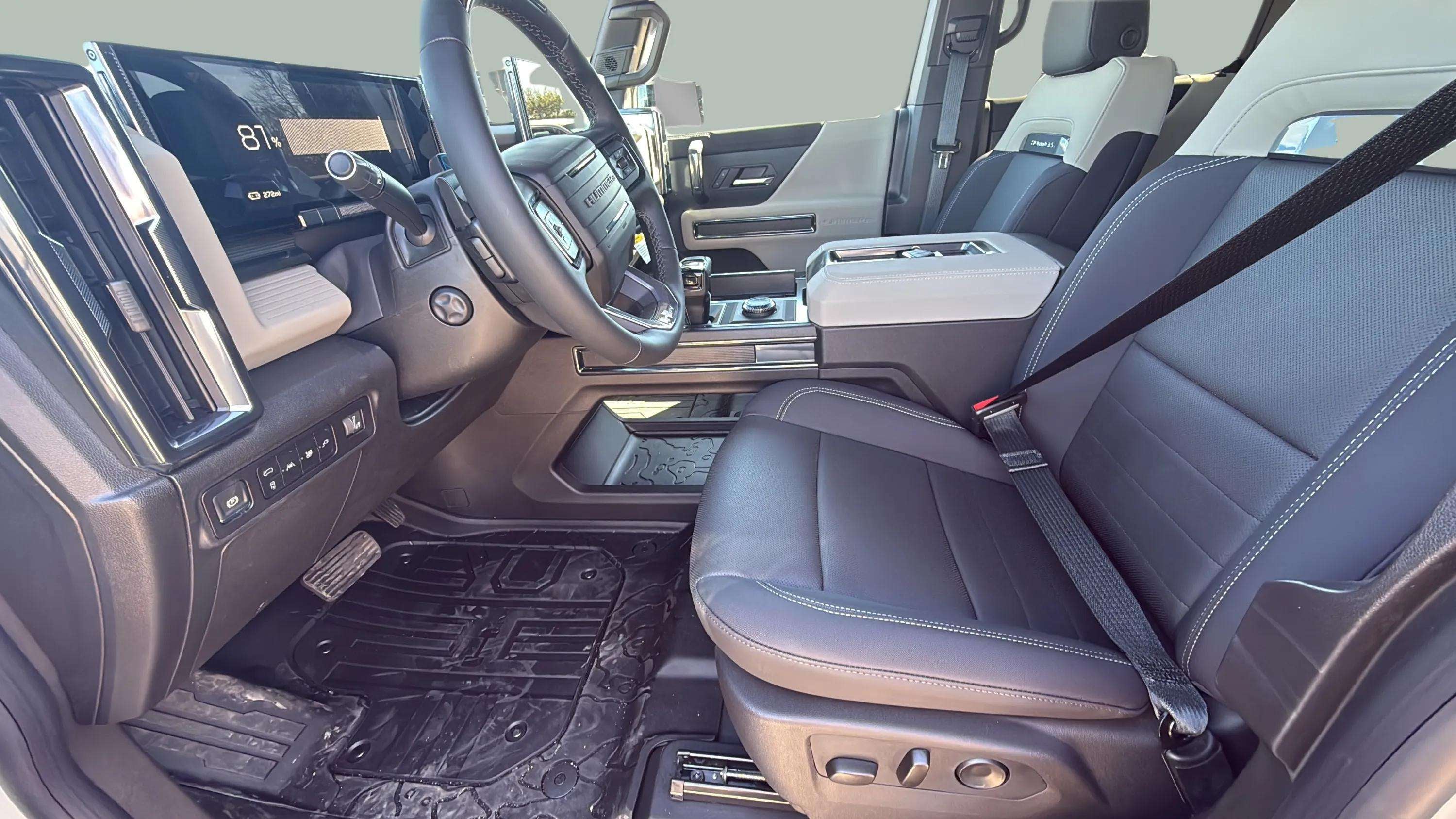 2026 GMC HUMMER EV SUV 2X