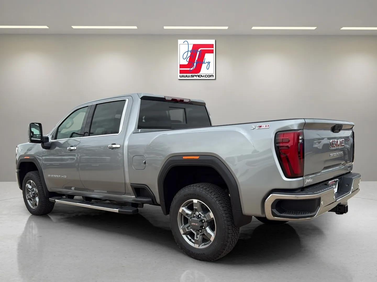 2026 GMC Sierra 2500 HD SLT