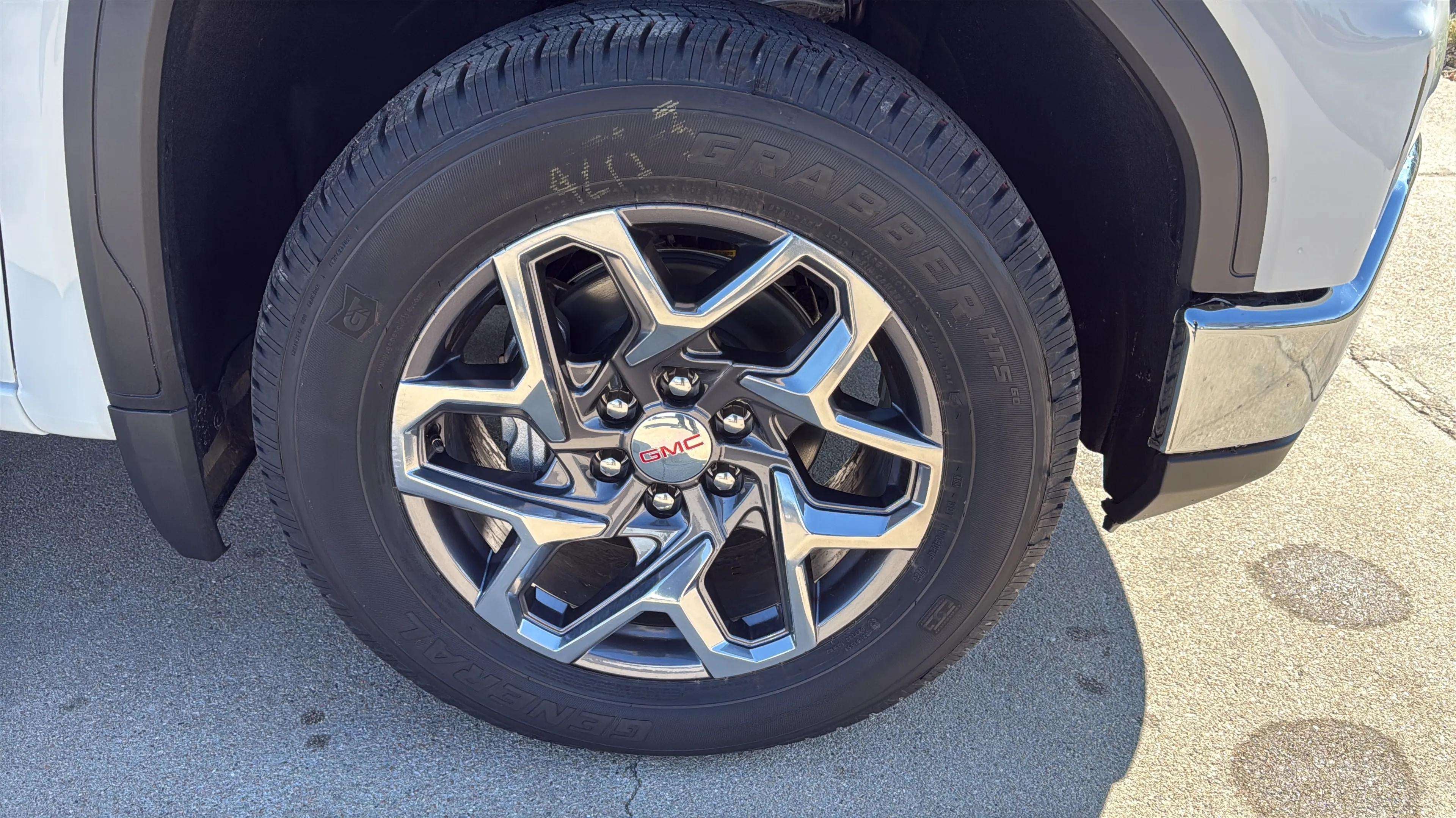 2026 GMC Sierra 1500 SLE