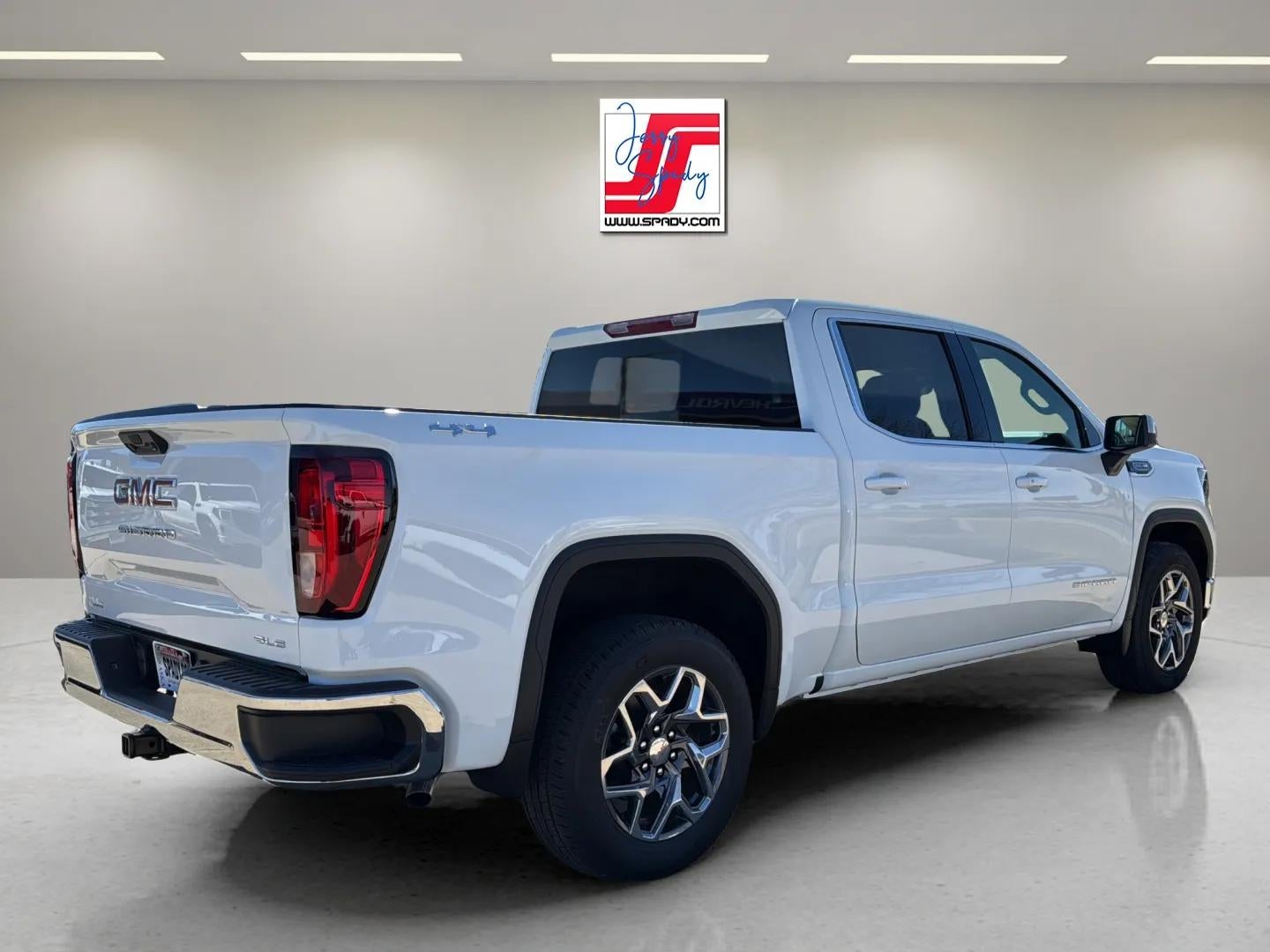 2026 GMC Sierra 1500 SLE