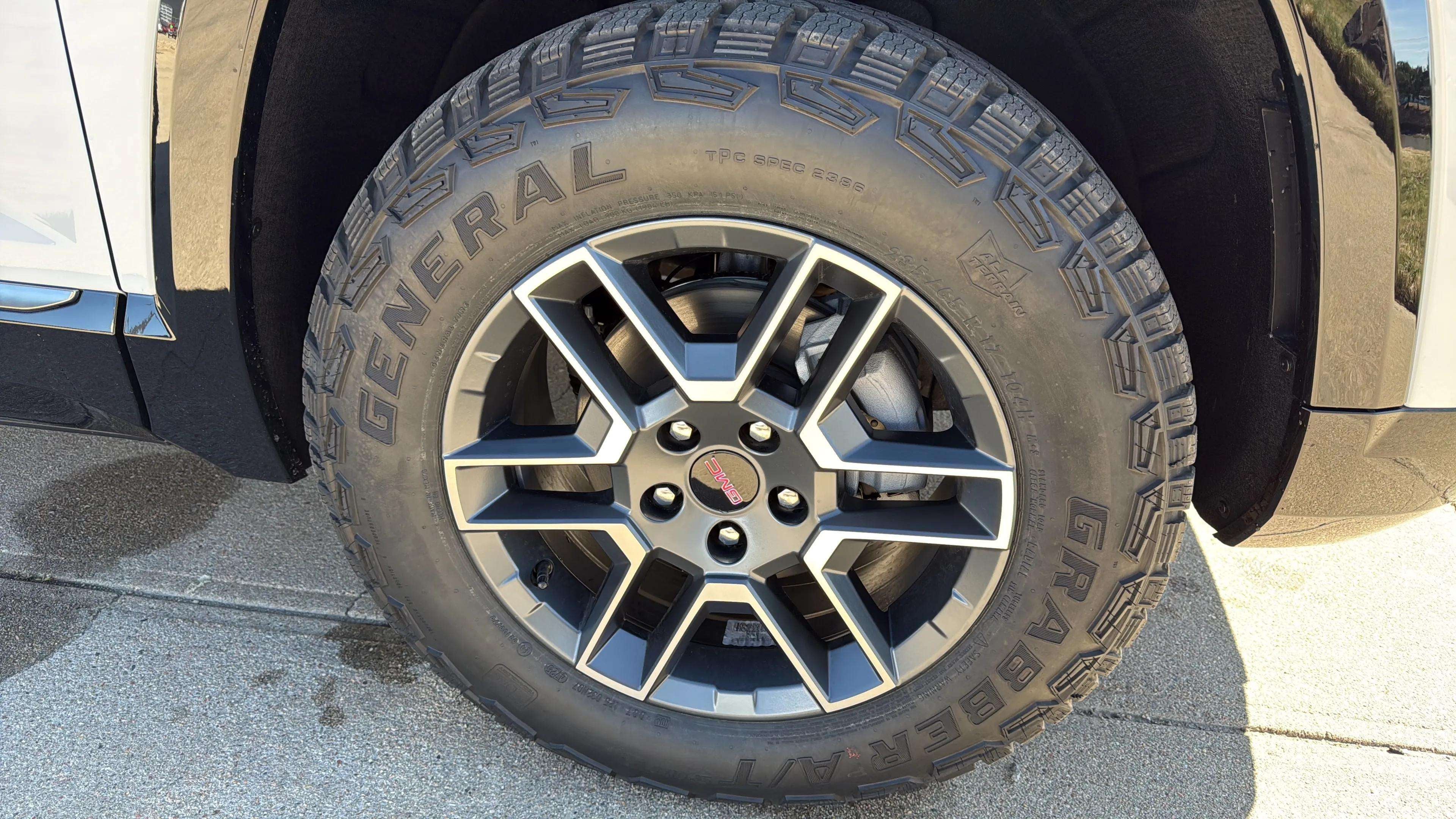 2026 GMC Terrain AT4