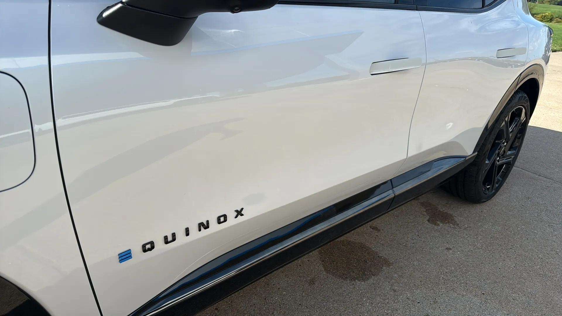 2025 Chevrolet Equinox EV RS