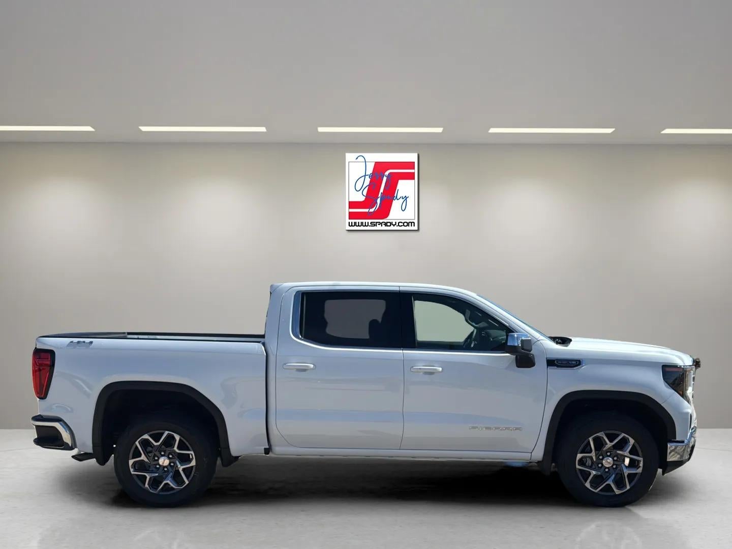 2026 GMC Sierra 1500 SLE