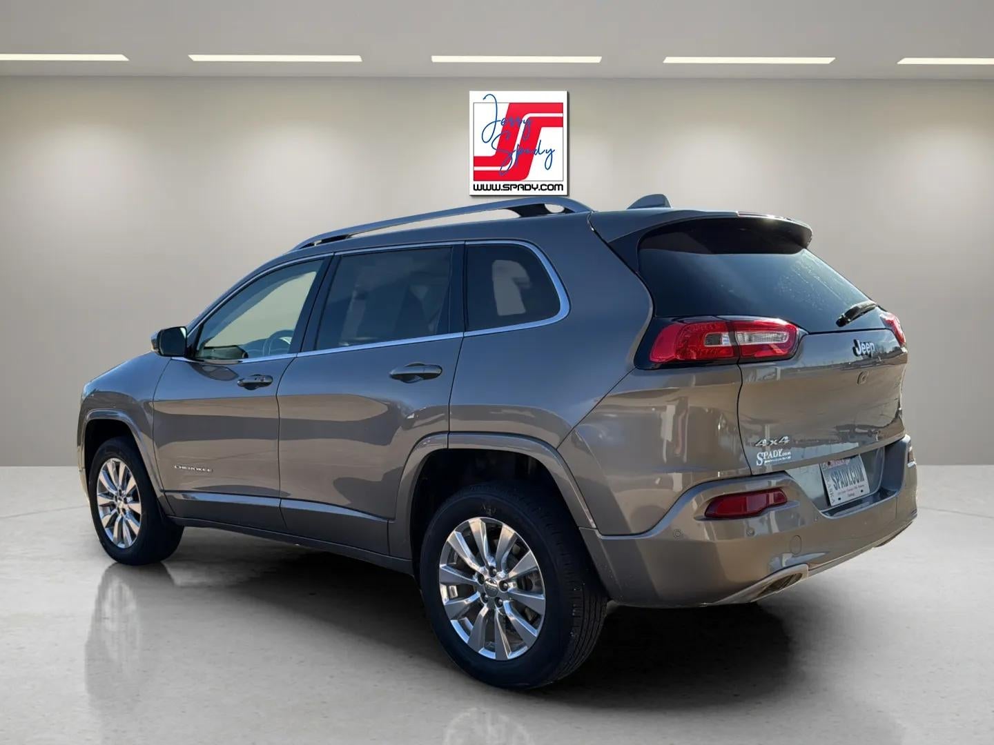 2016 Jeep Cherokee Overland