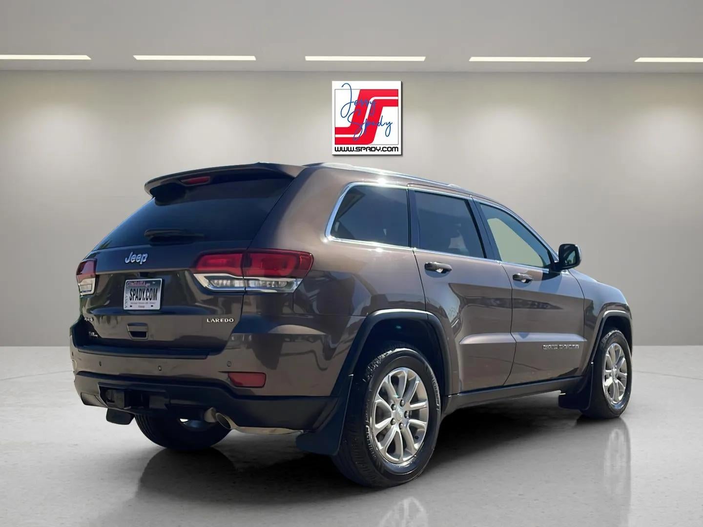2021 Jeep Grand Cherokee Laredo E