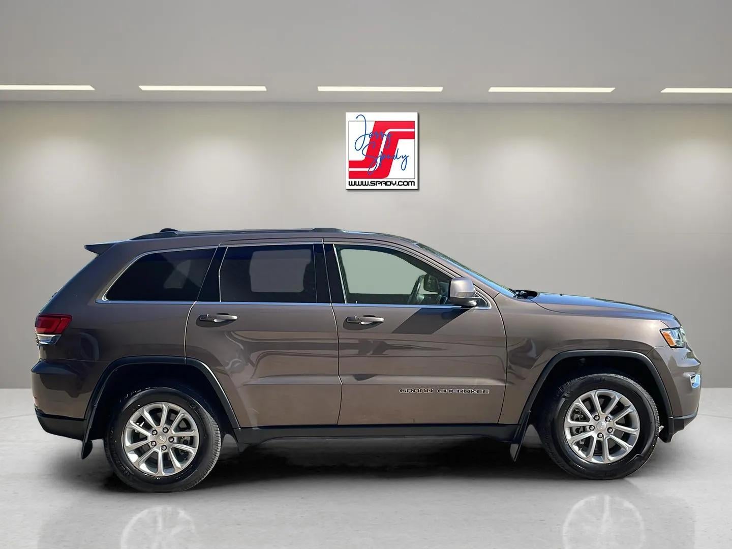 2021 Jeep Grand Cherokee Laredo E