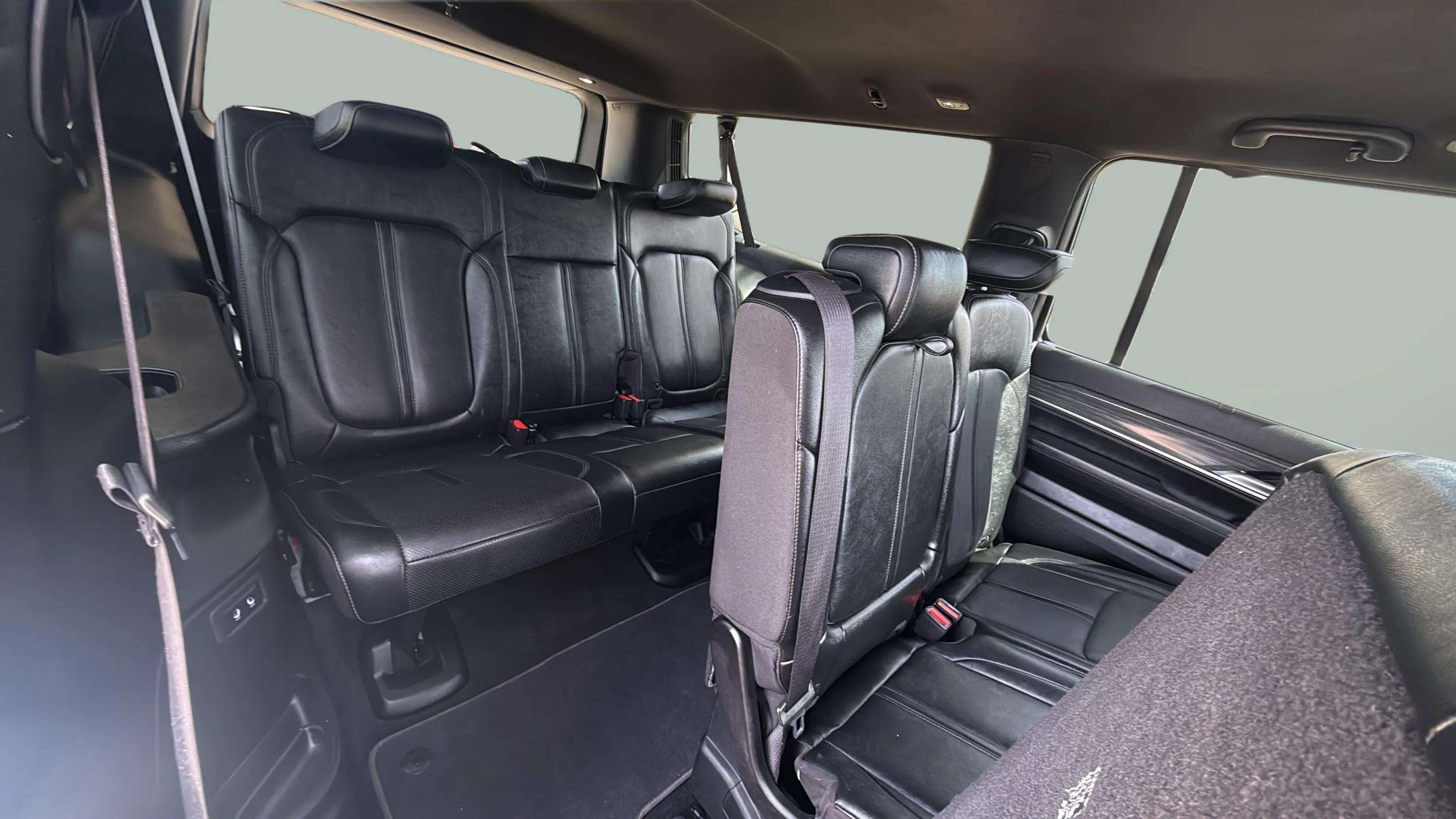 2023 Jeep Wagoneer L Series III