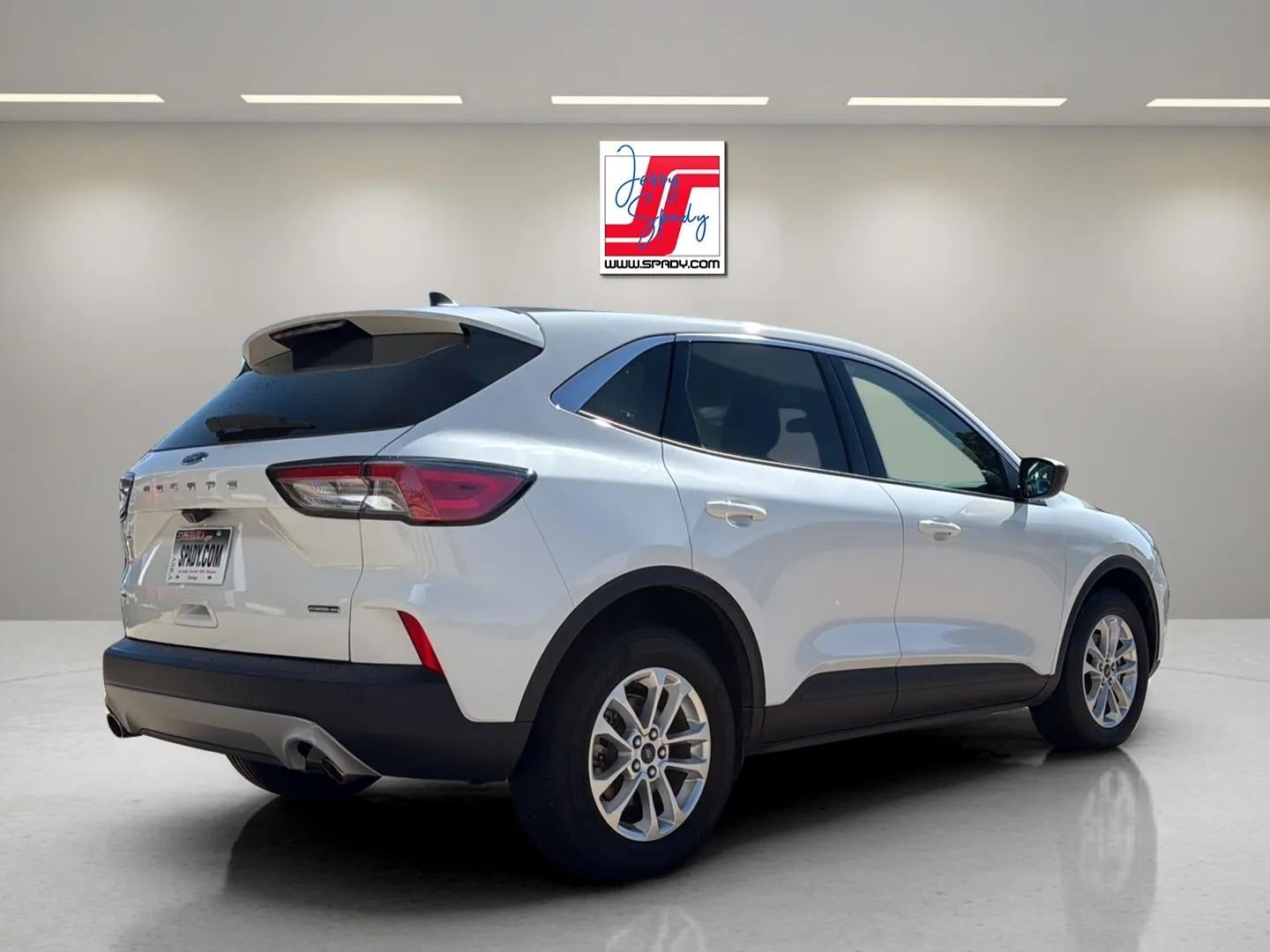 2022 Ford Escape SE Hybrid