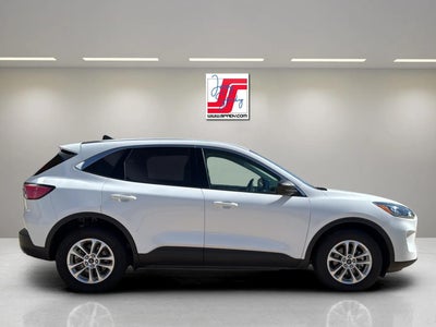 2022 Ford Escape SE Hybrid