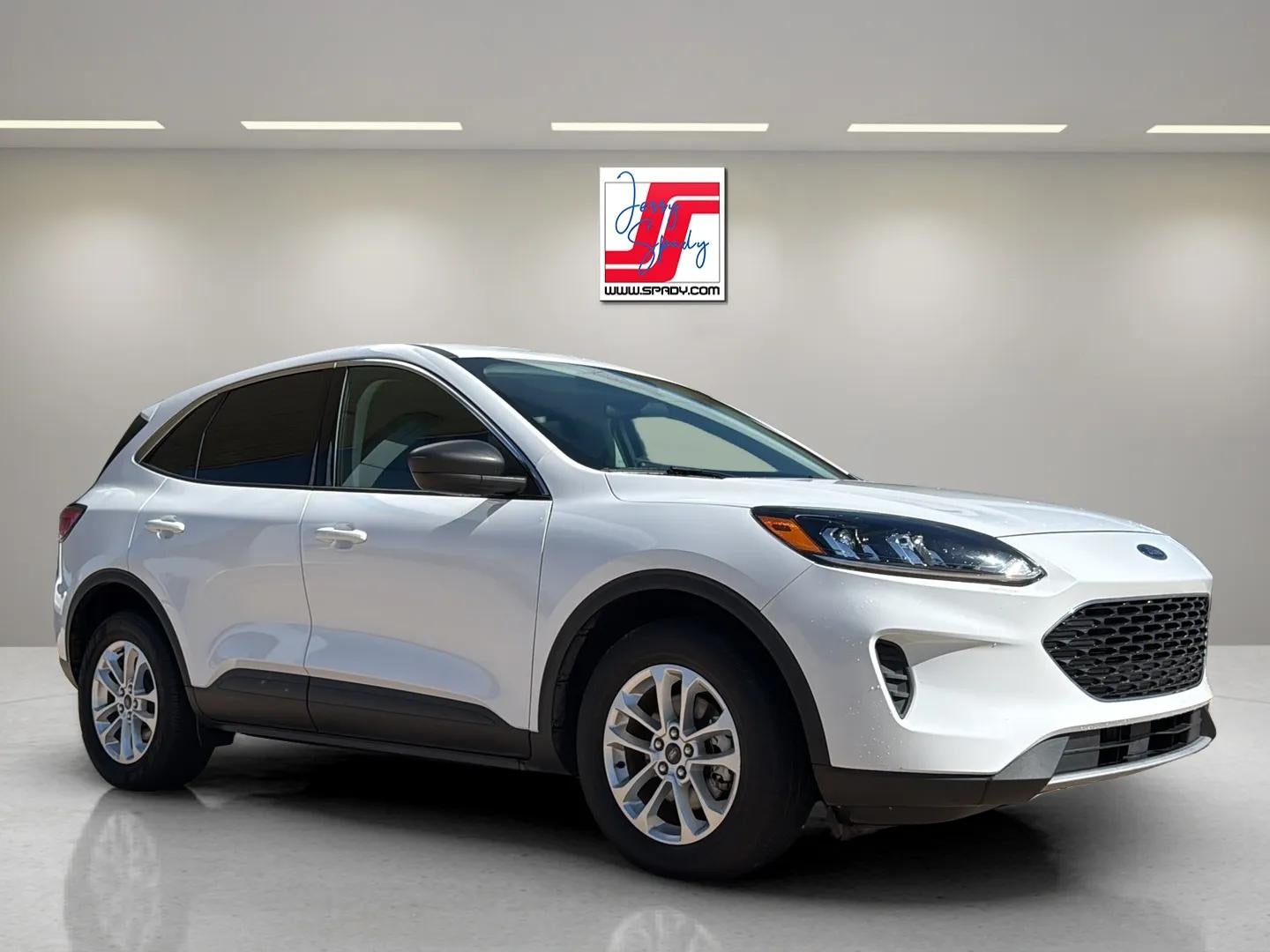 2022 Ford Escape SE Hybrid