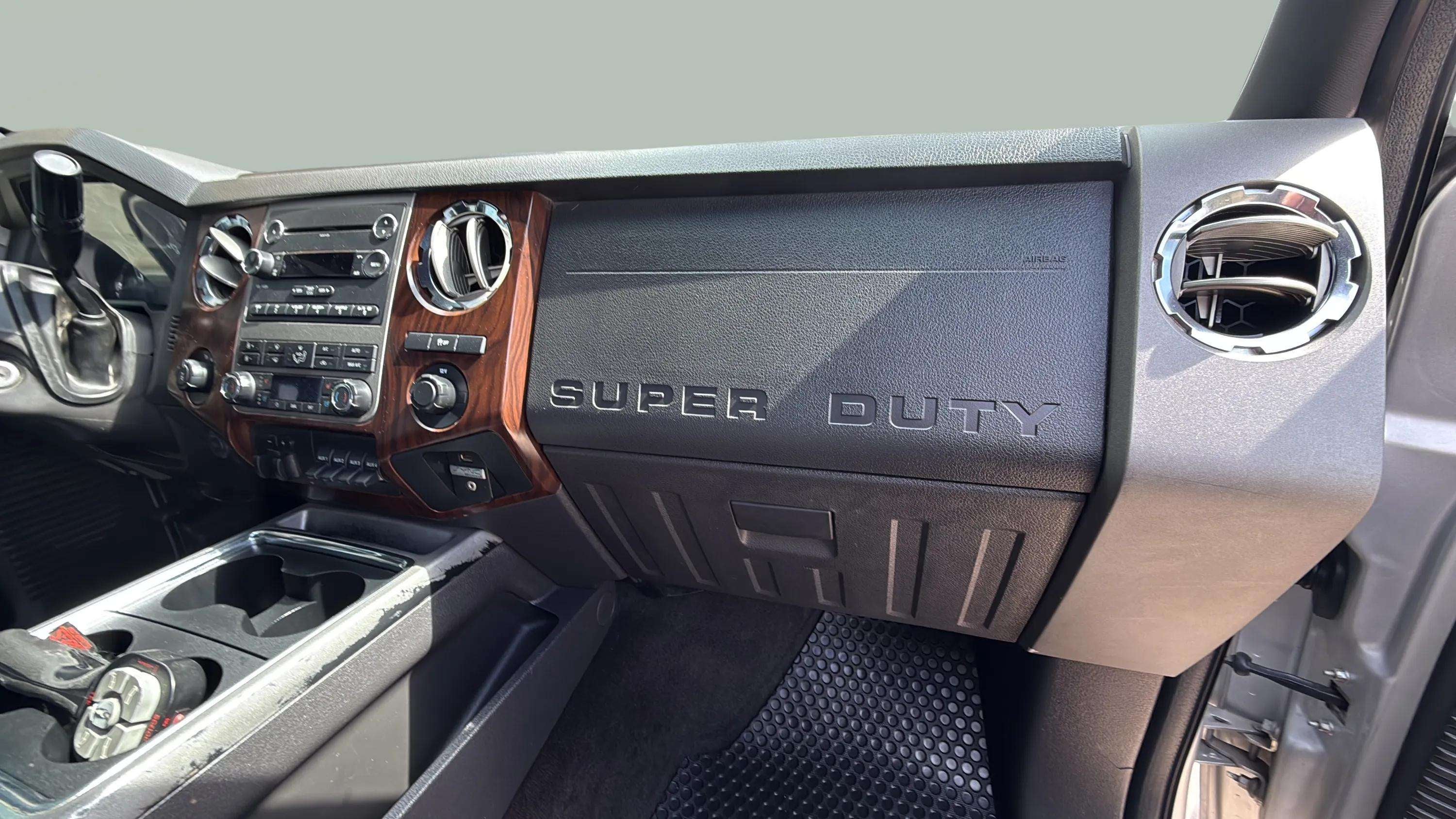 2012 Ford Super Duty F-350 SRW XL