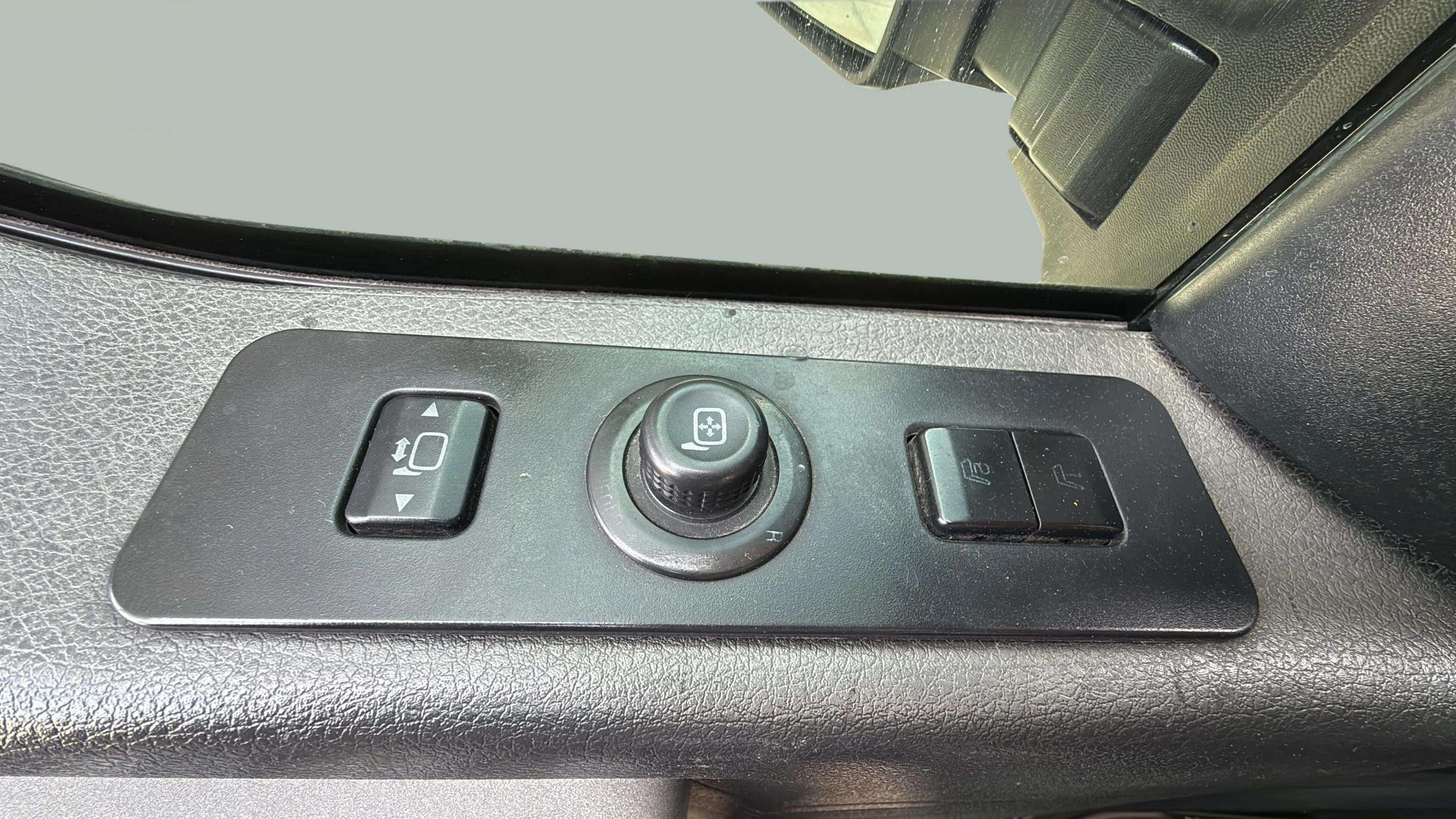 2012 Ford Super Duty F-350 SRW XL