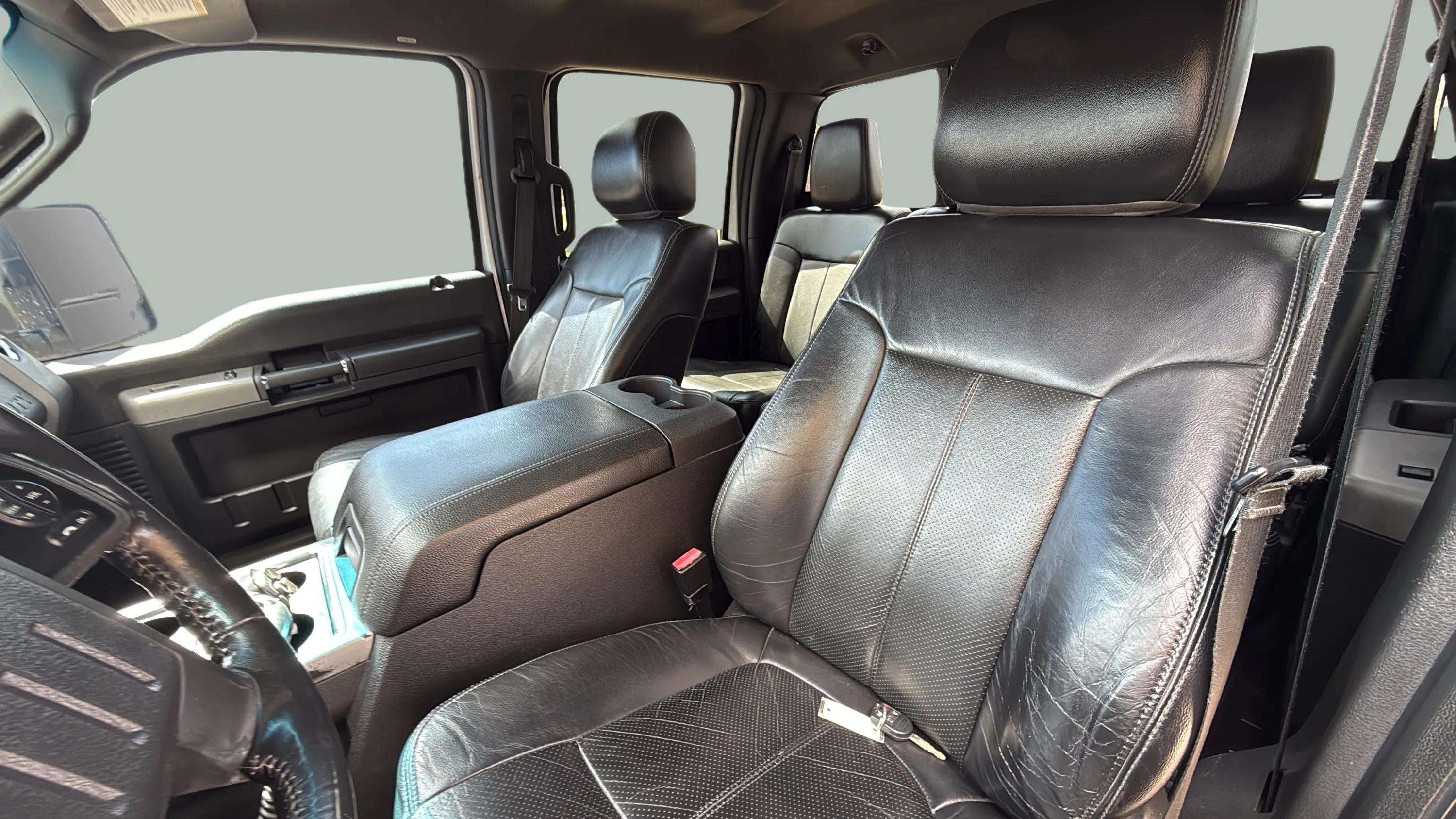 2012 Ford Super Duty F-350 SRW XL