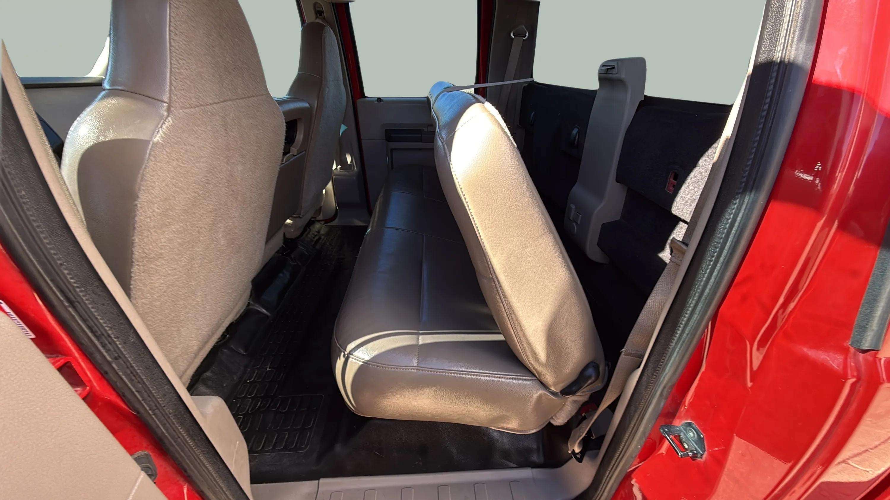 2008 Ford Super Duty F-350 DRW XL