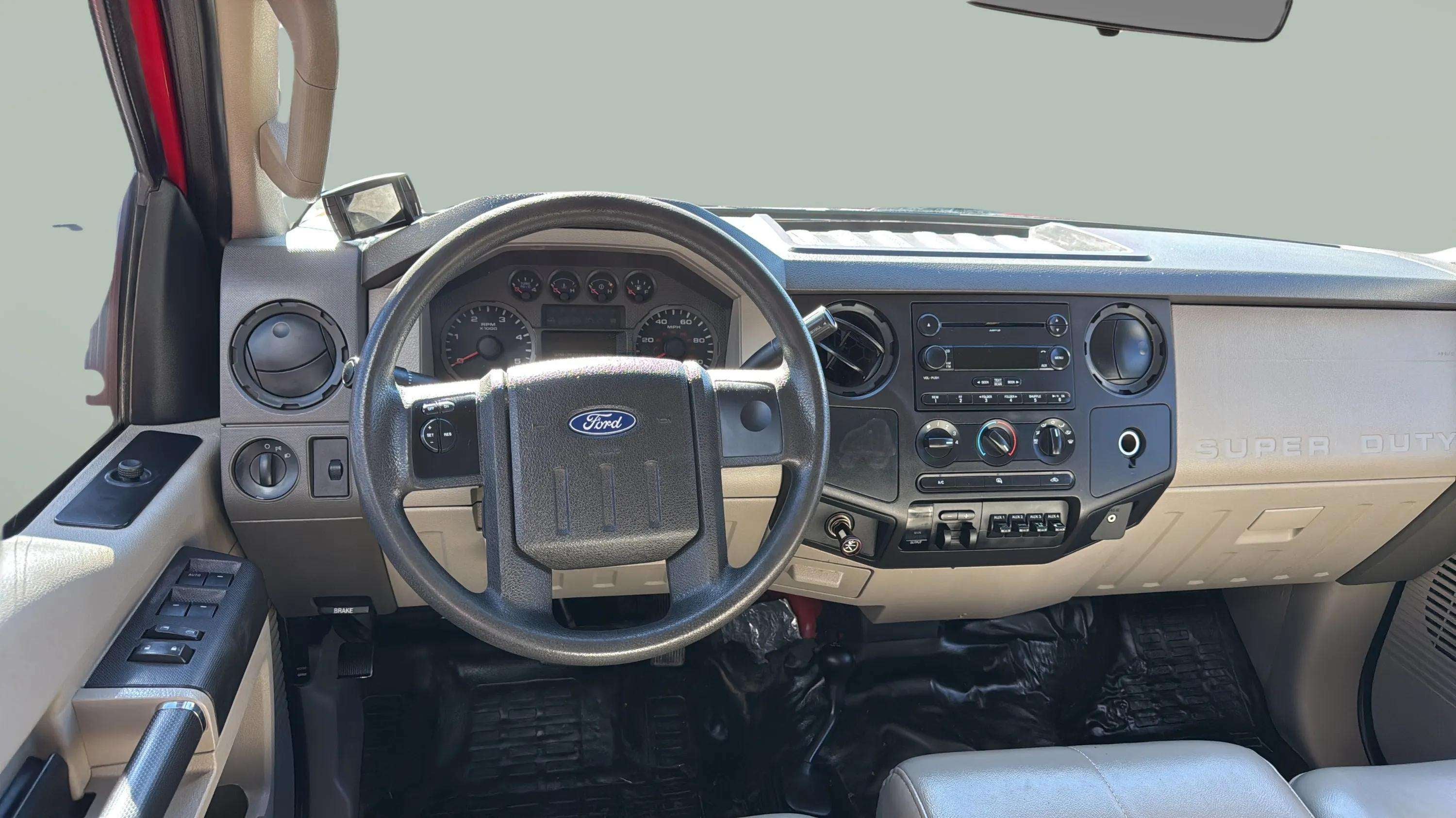 2008 Ford Super Duty F-350 DRW XL