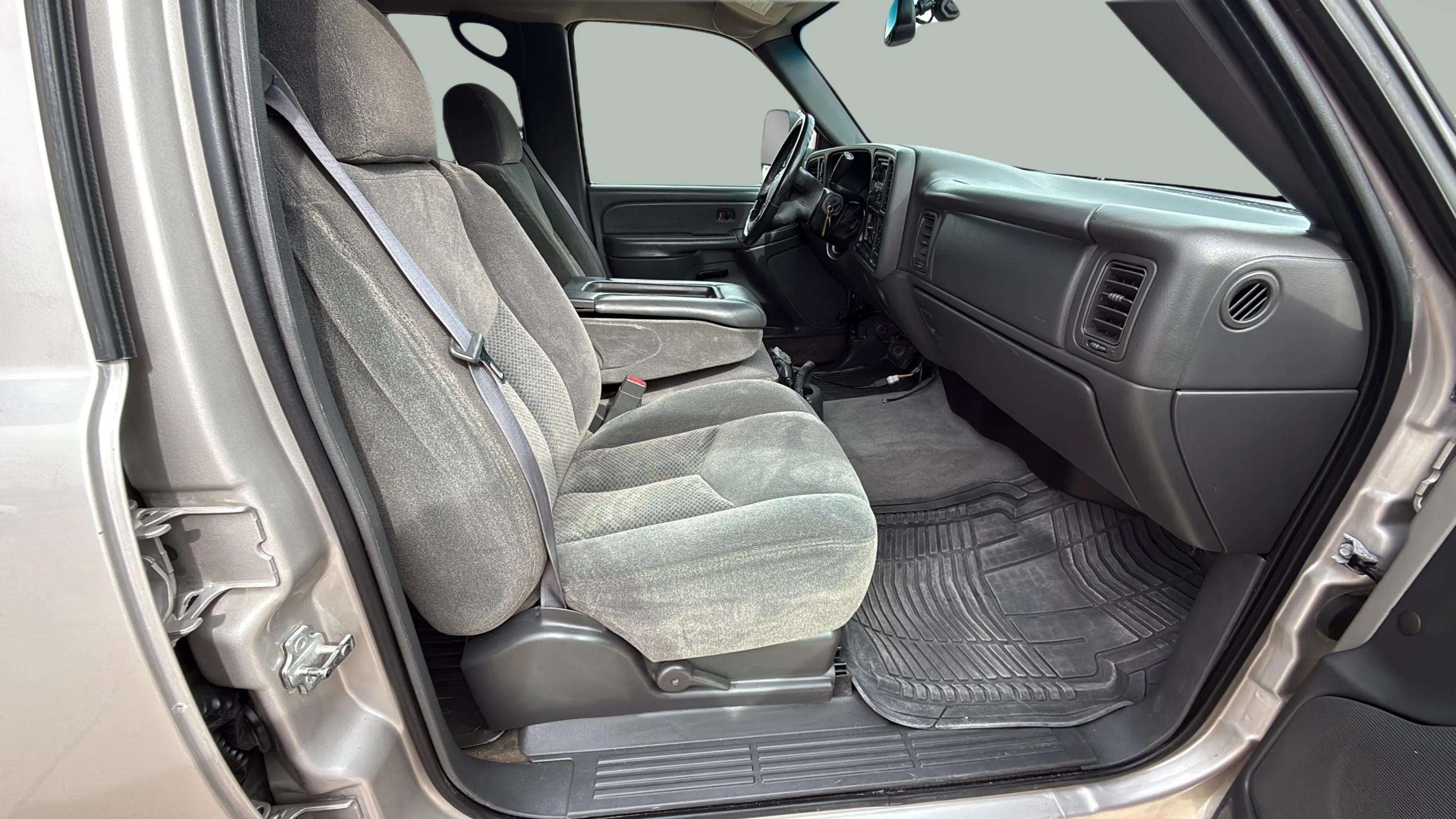 2005 Chevrolet Silverado 2500 HD LS