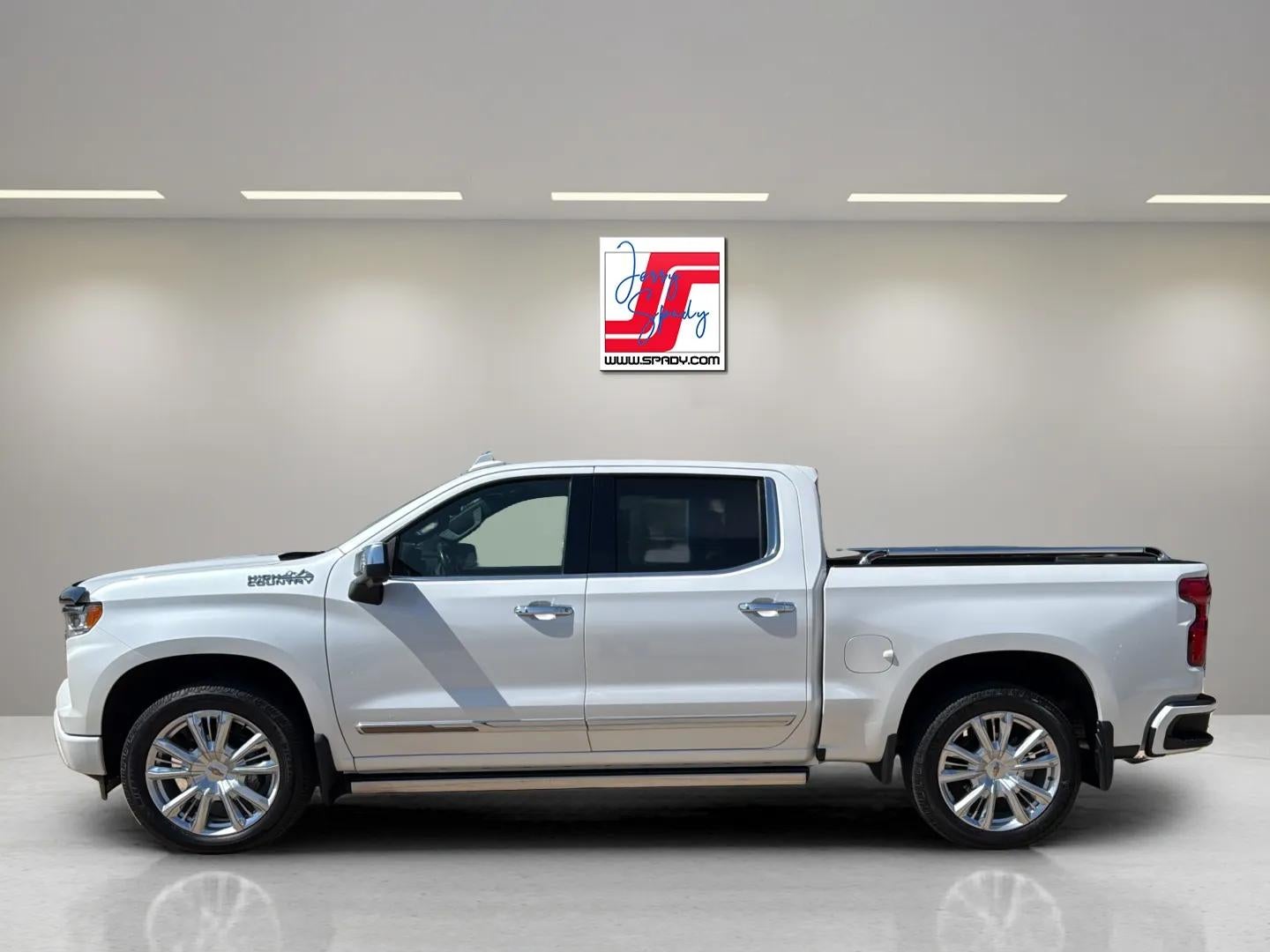 2022 Chevrolet Silverado 1500 High Country