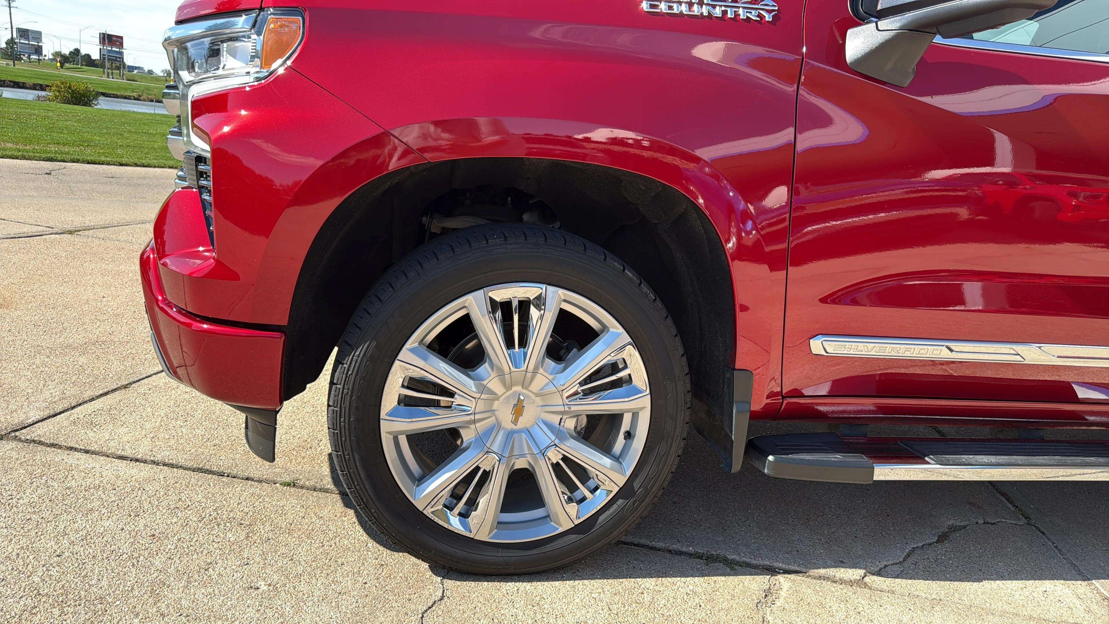 2023 Chevrolet Silverado 1500 High Country