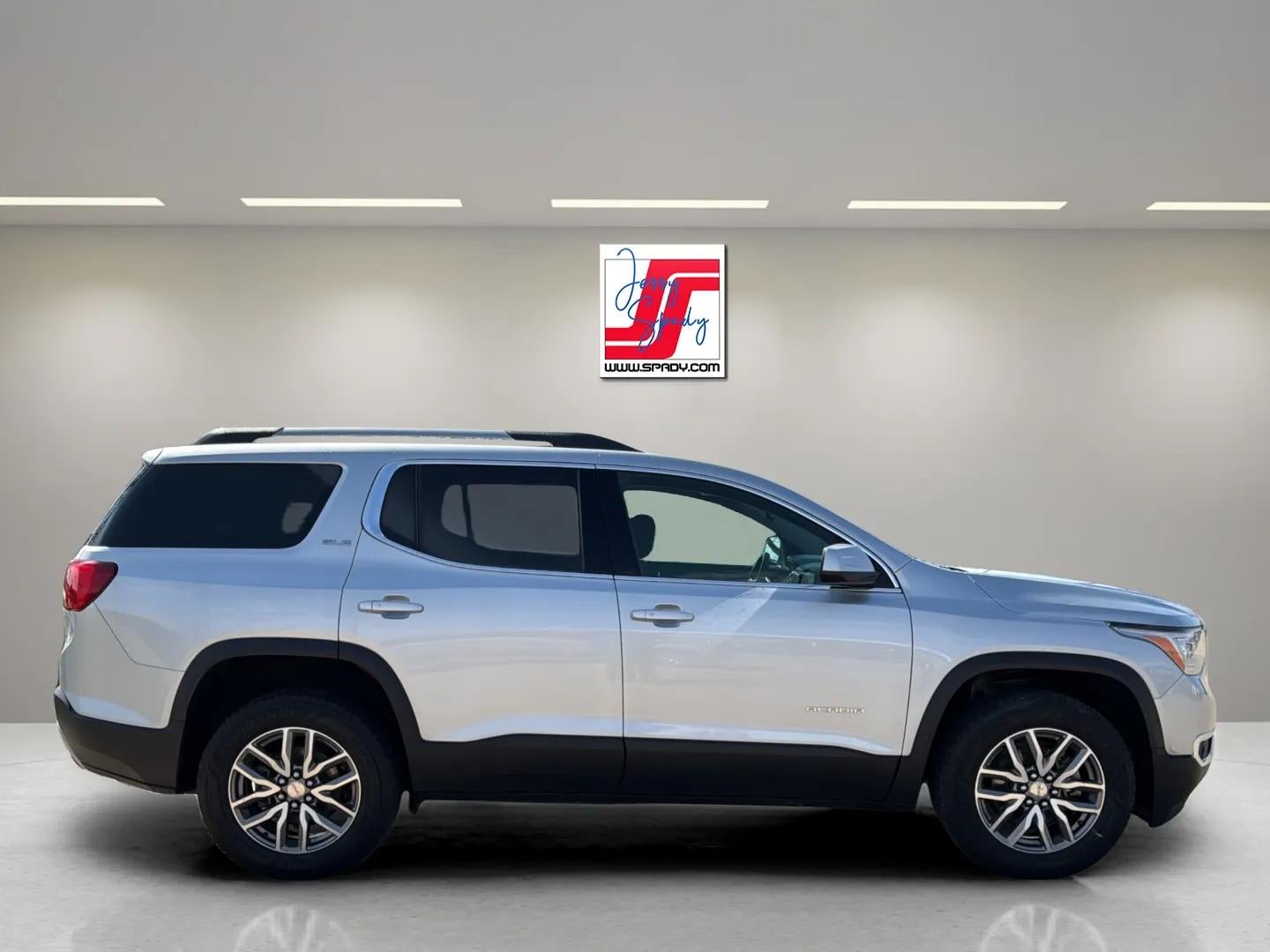 2019 GMC Acadia SLE