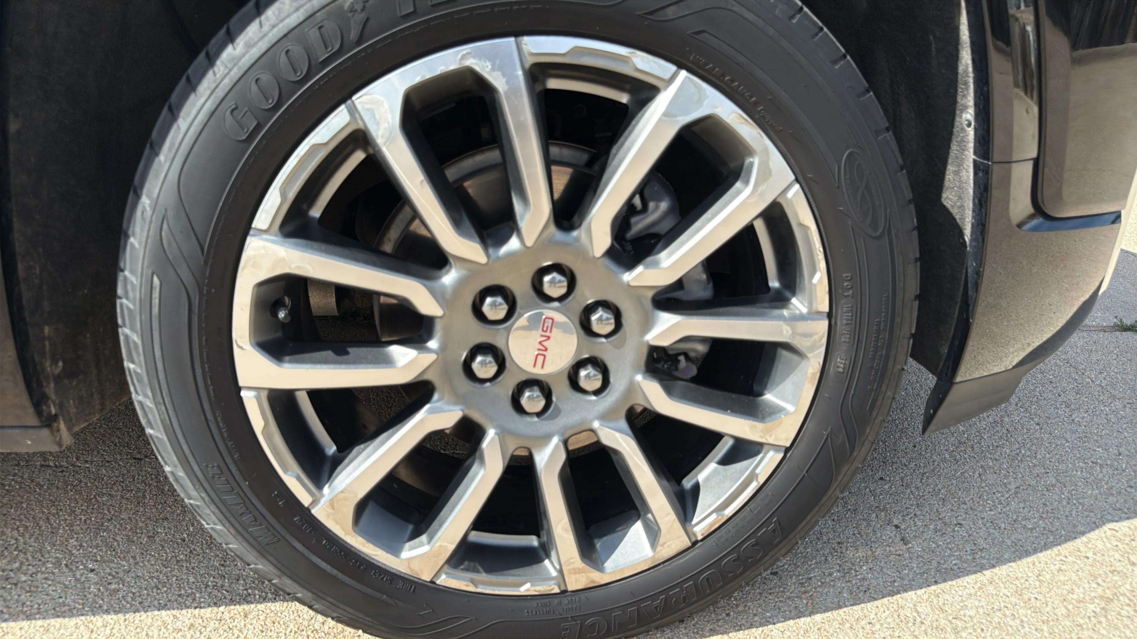 2021 GMC Acadia Denali