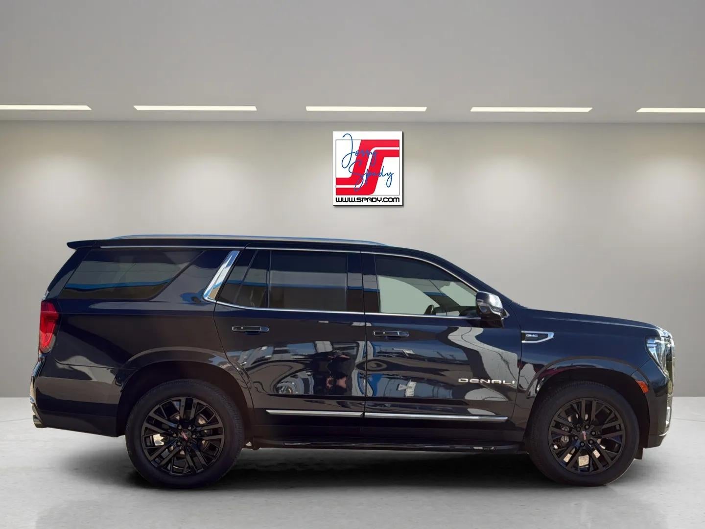 2022 GMC Yukon Denali