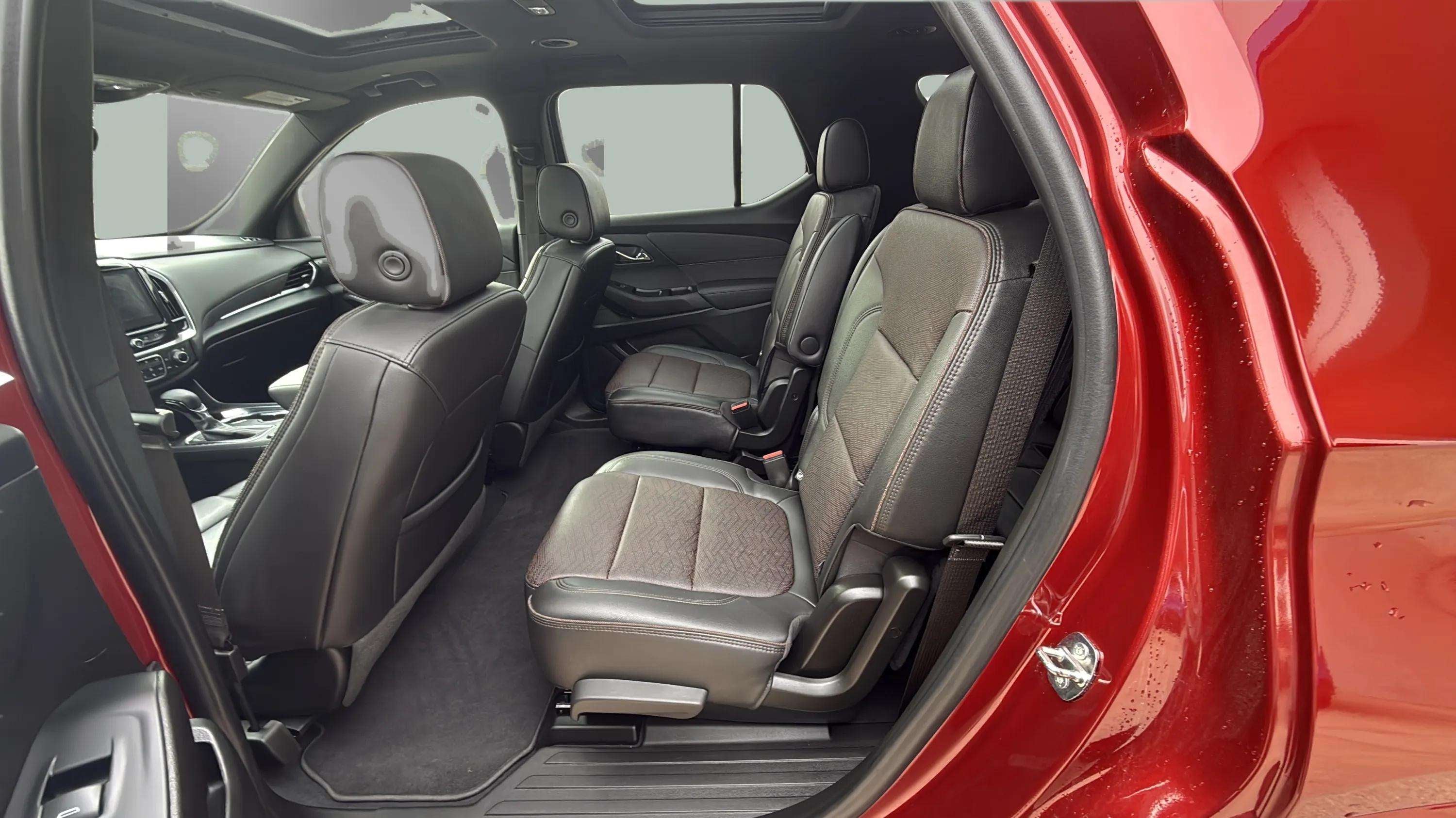 2023 Chevrolet Traverse High Country