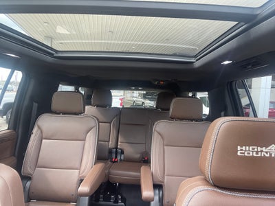 2022 Chevrolet Suburban High Country