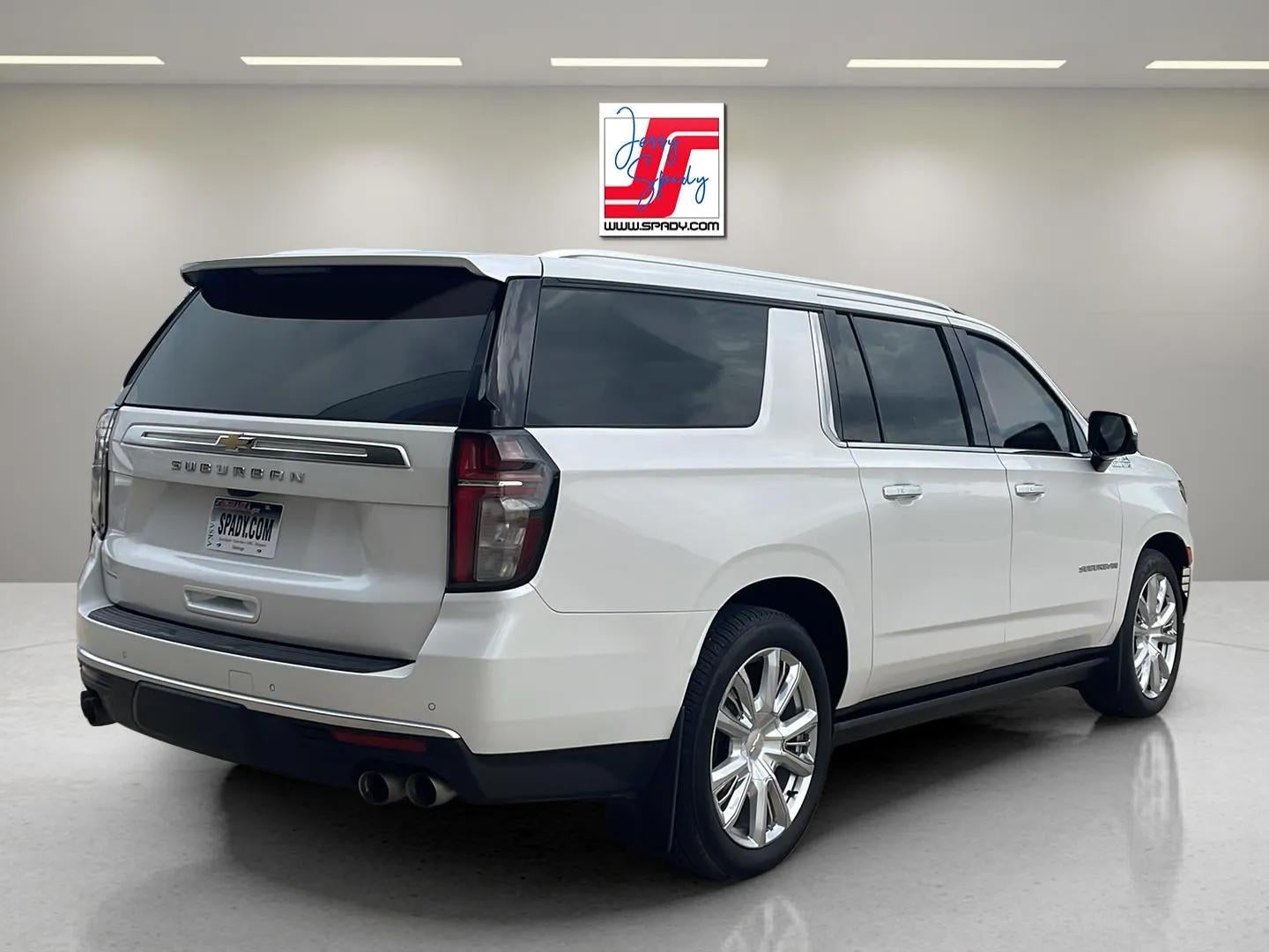 2022 Chevrolet Suburban High Country