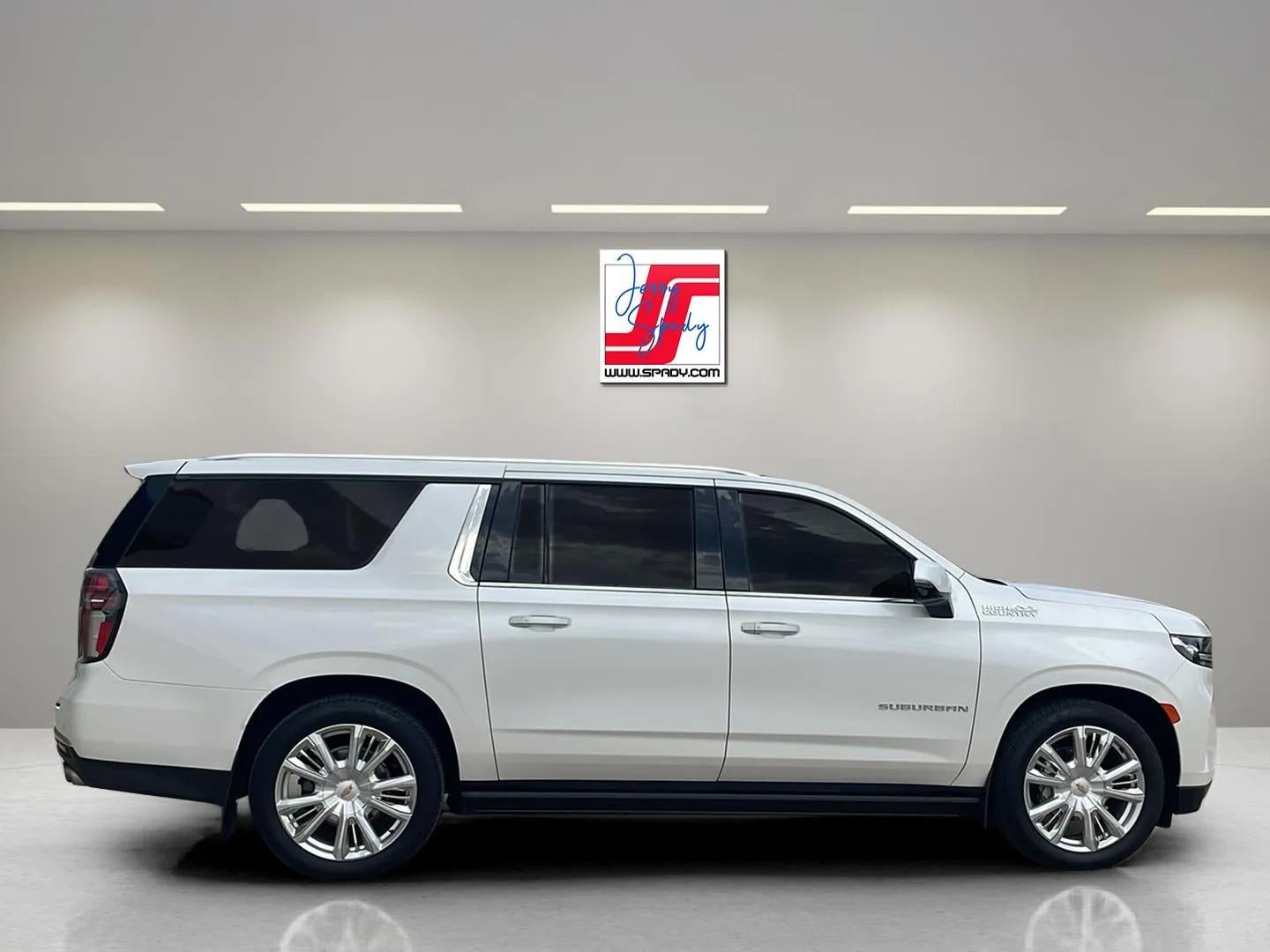 2022 Chevrolet Suburban High Country