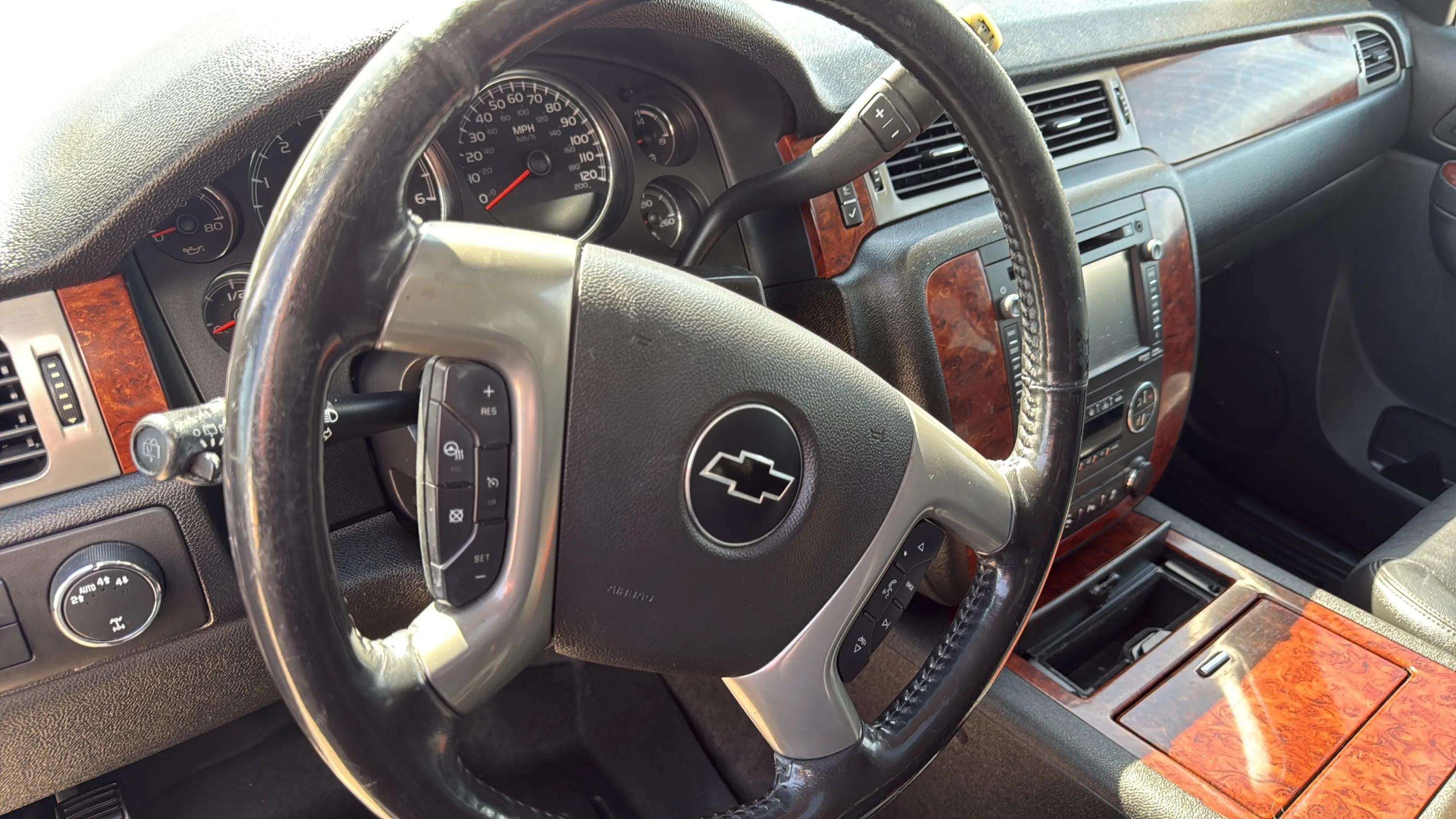 2013 Chevrolet Suburban LTZ
