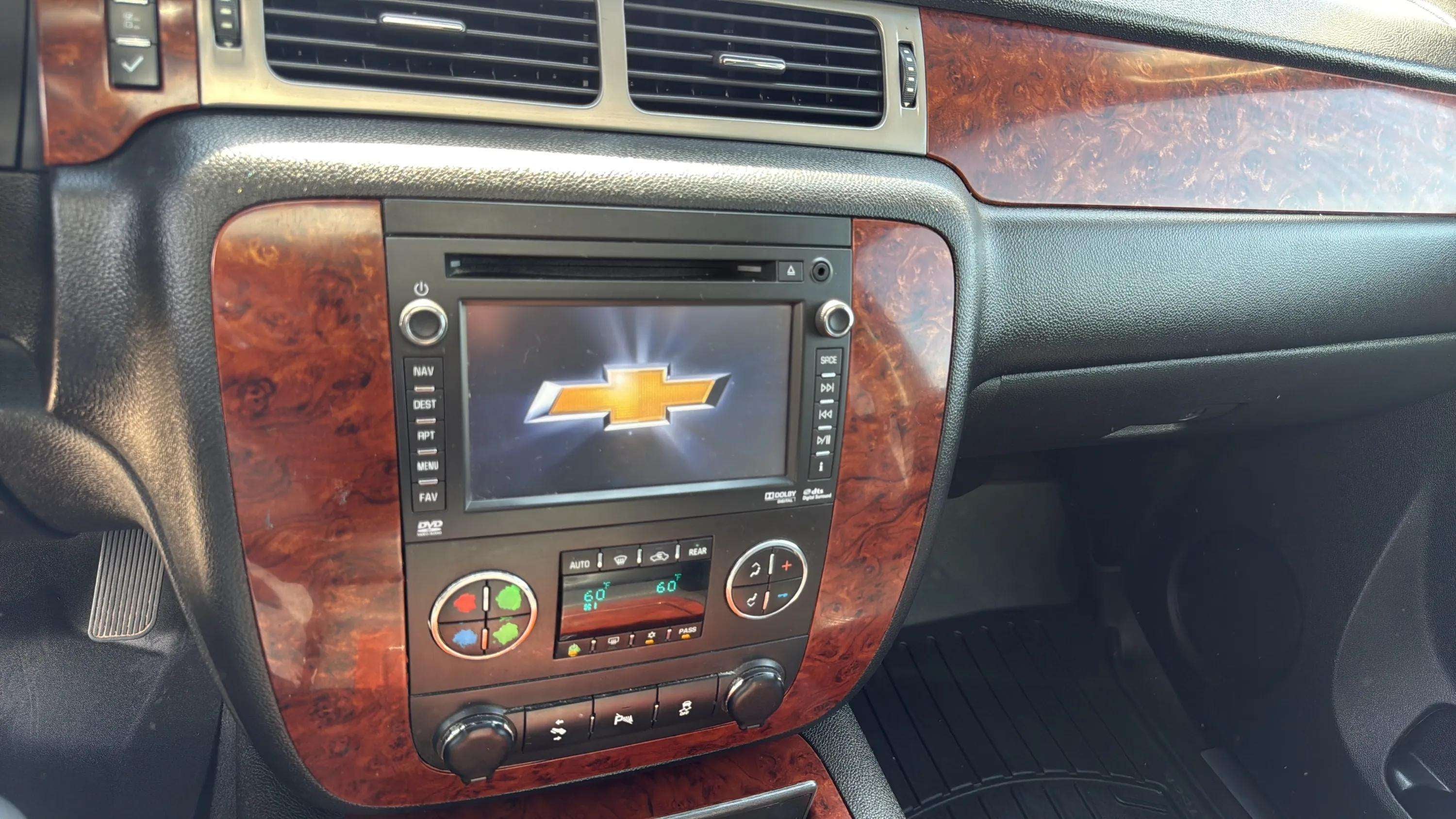 2013 Chevrolet Suburban LTZ