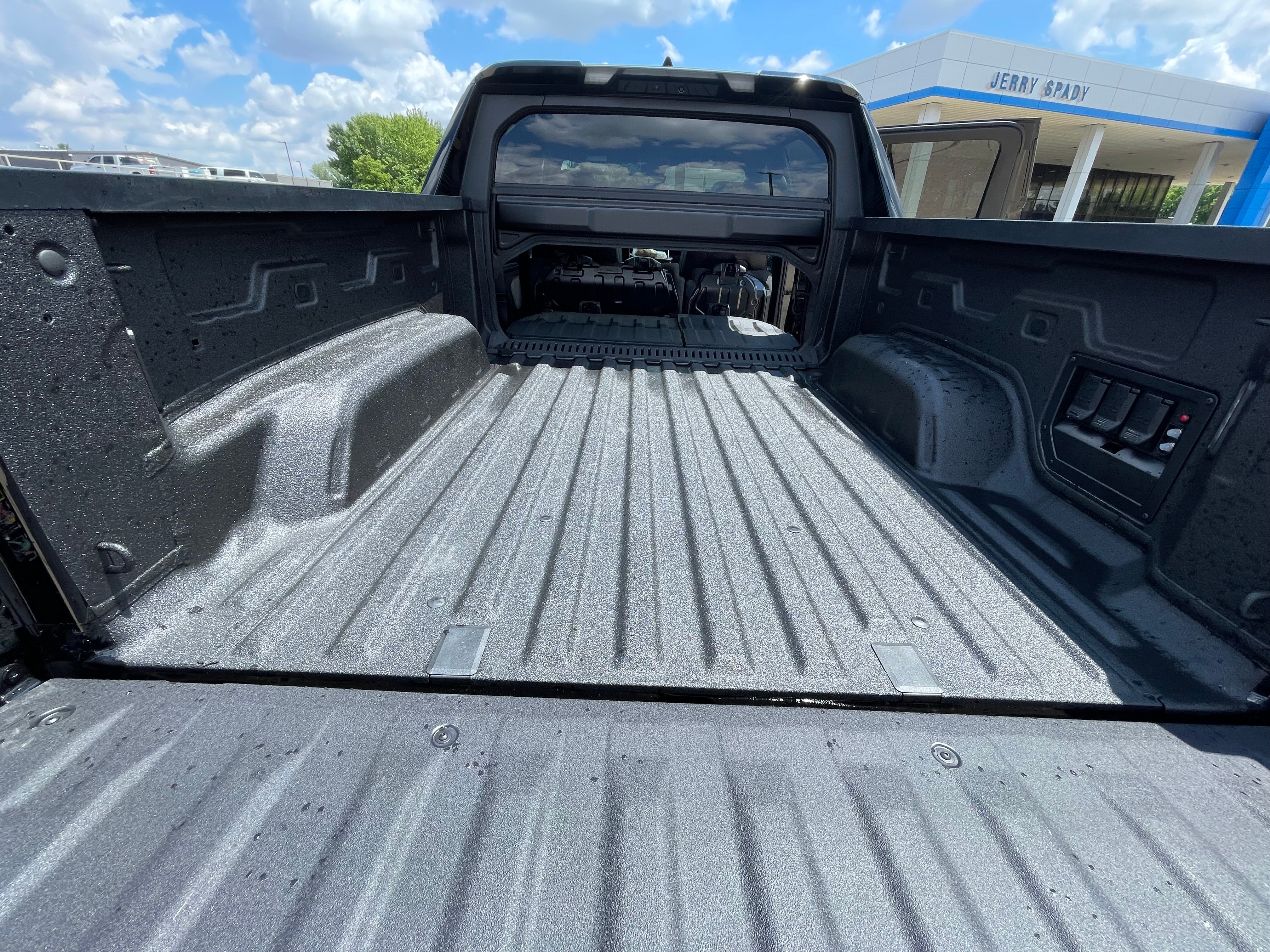 2025 GMC Sierra EV Extended Range Denali