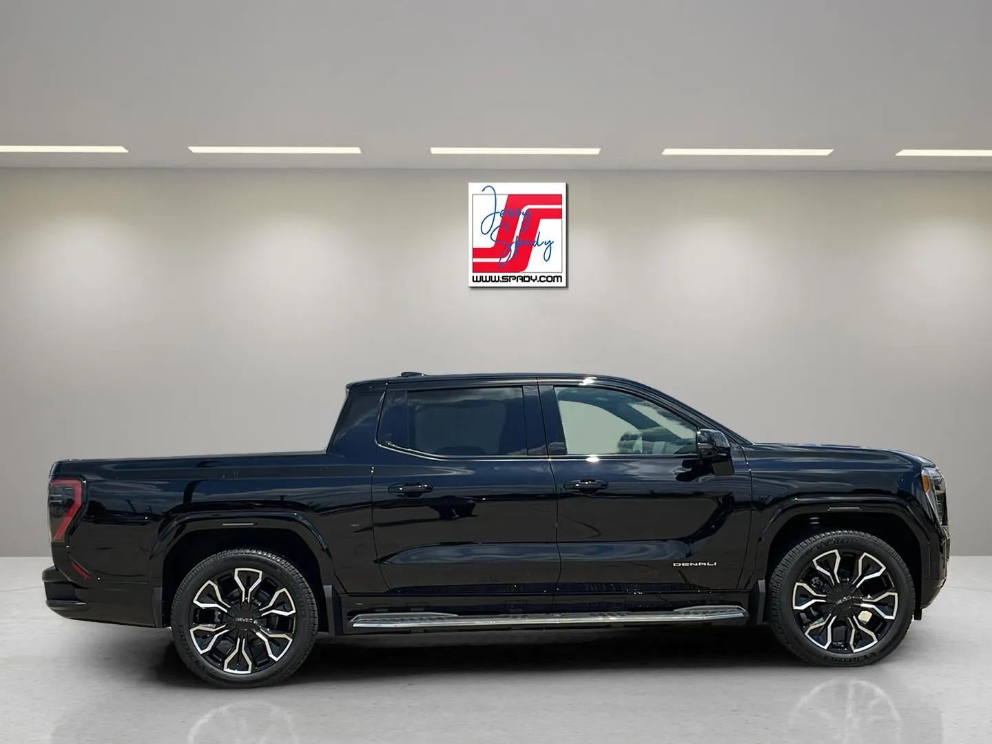 2025 GMC Sierra EV Extended Range Denali