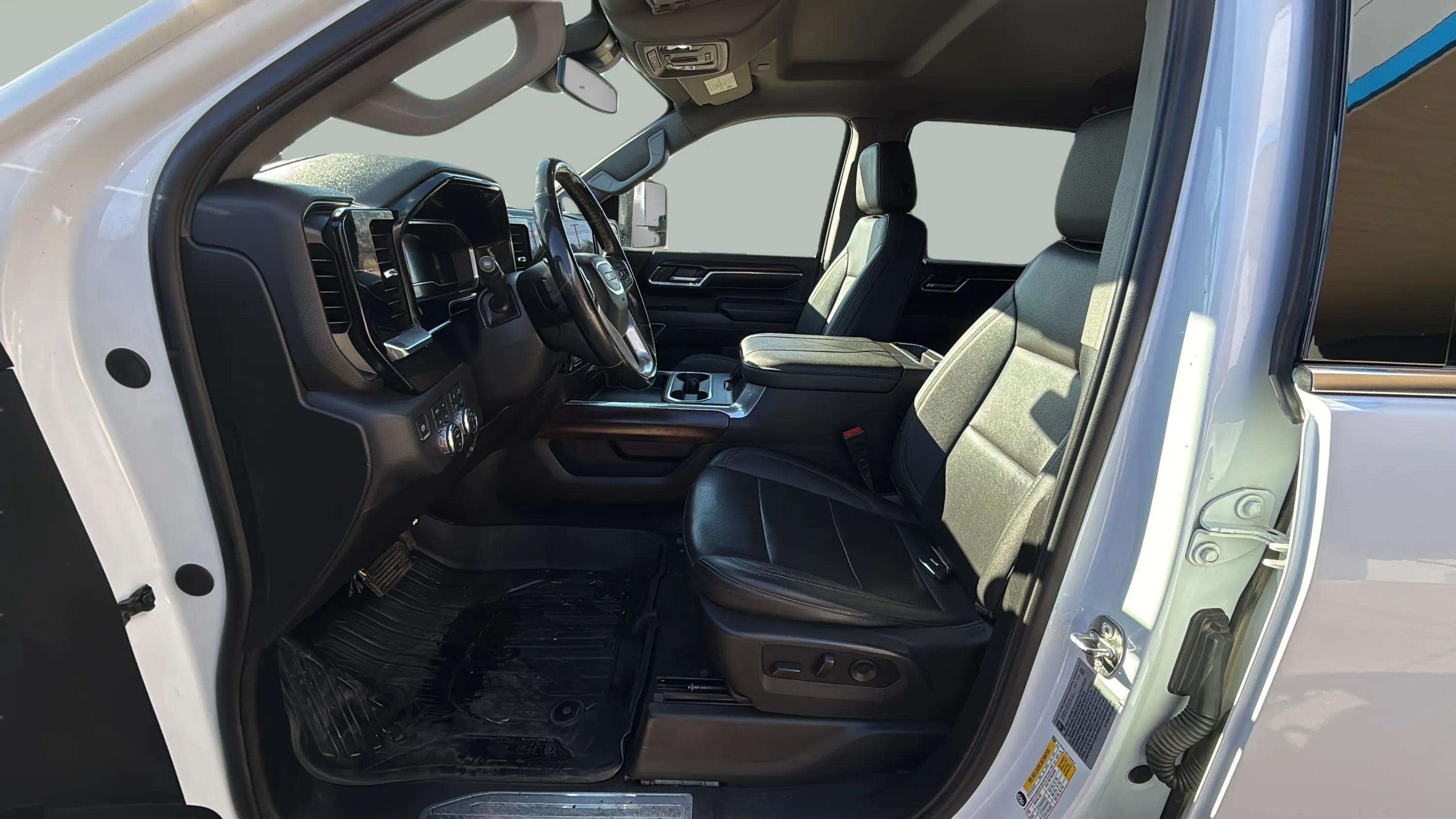 2024 GMC Sierra 2500 HD SLT