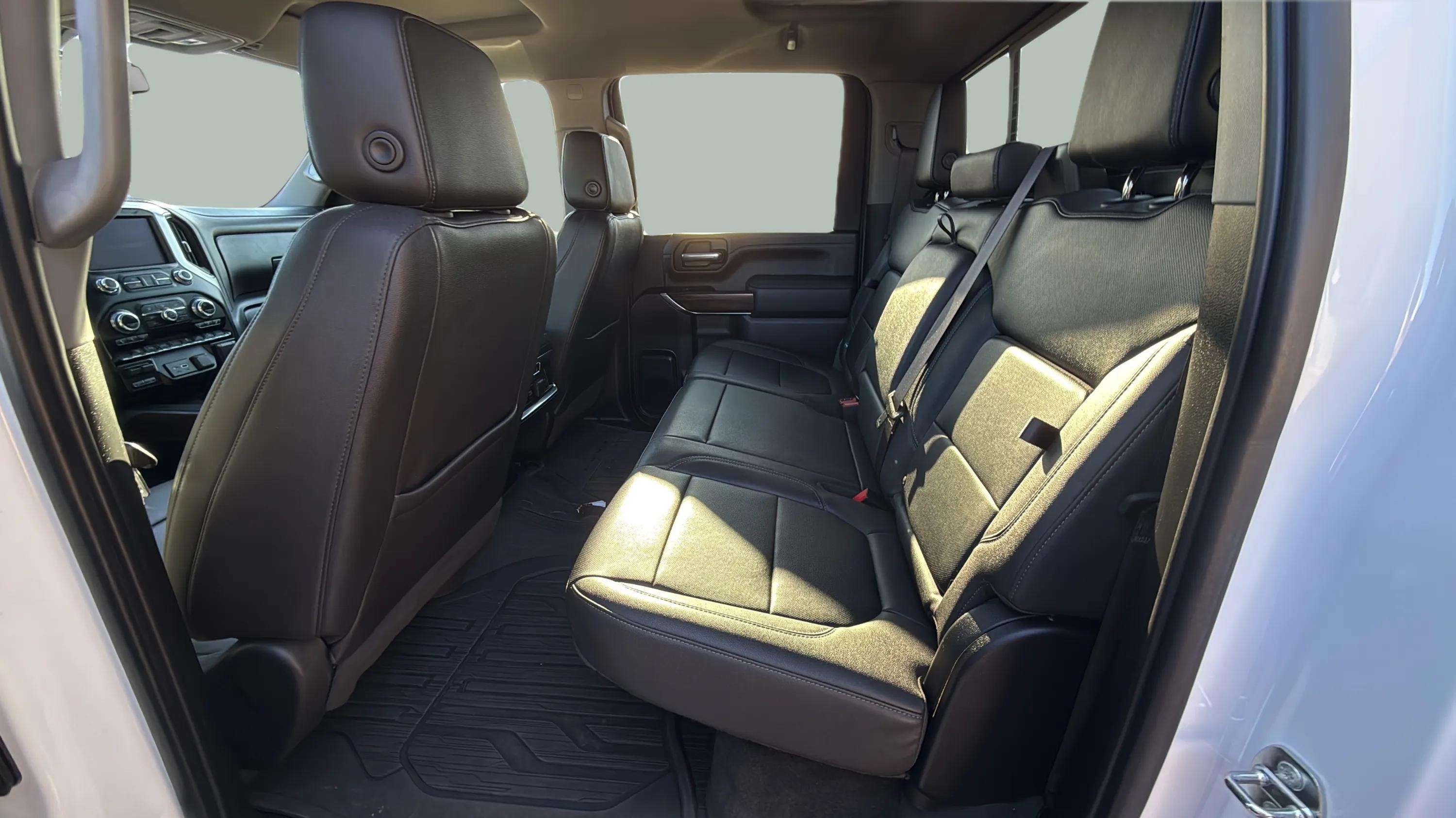 2023 GMC Sierra 2500 HD SLT