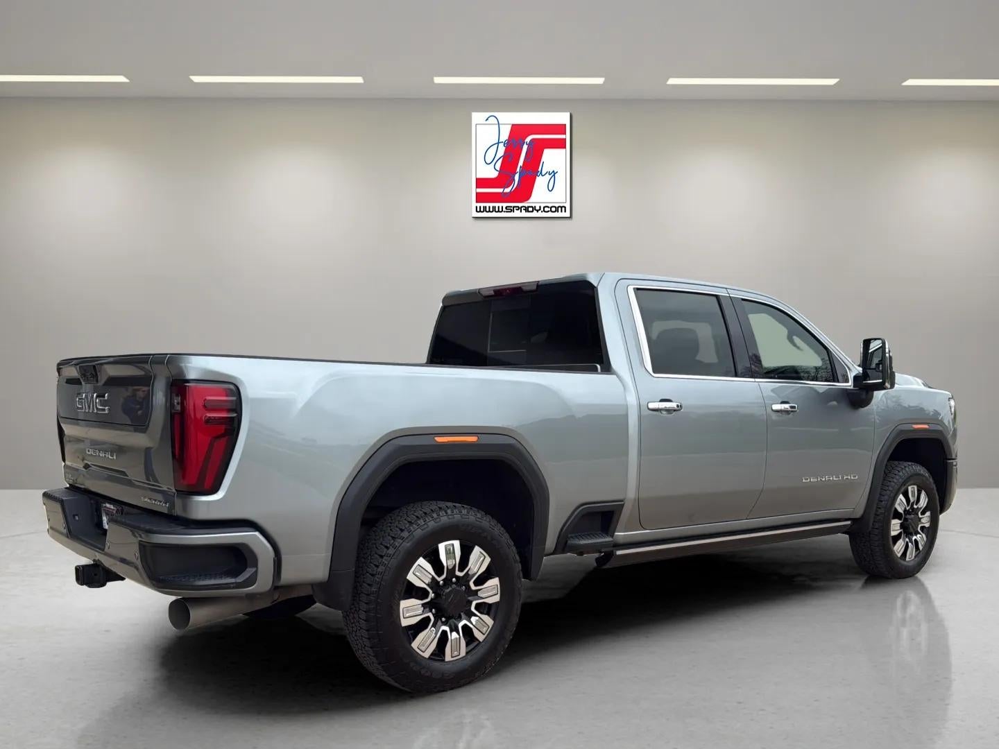 2024 GMC Sierra 2500 HD Denali