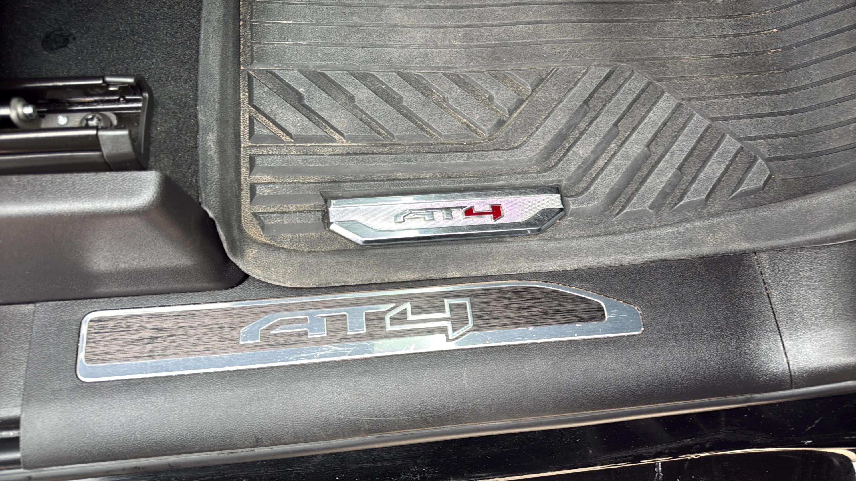 2025 GMC Sierra 2500 HD AT4