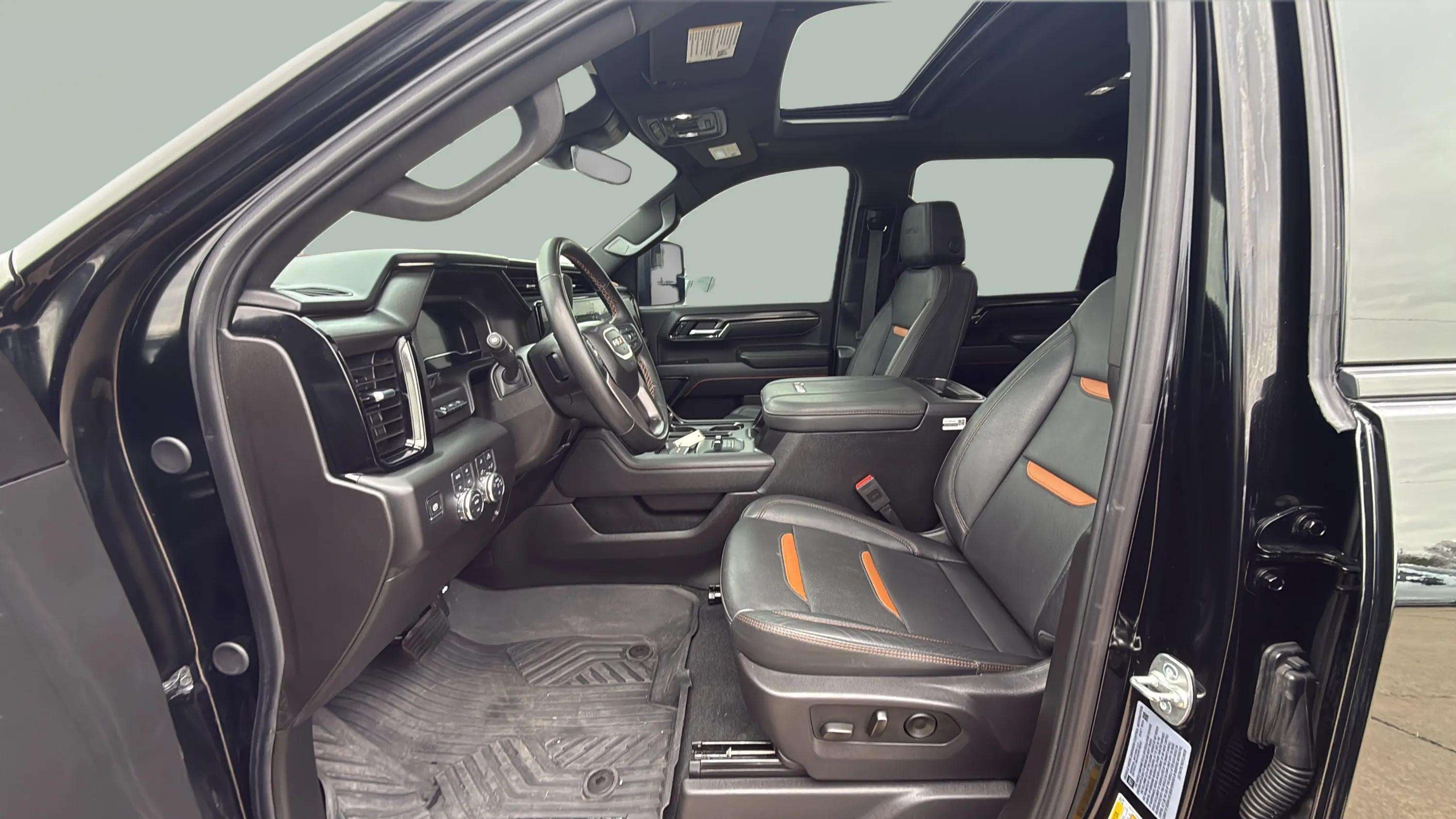 2025 GMC Sierra 2500 HD AT4