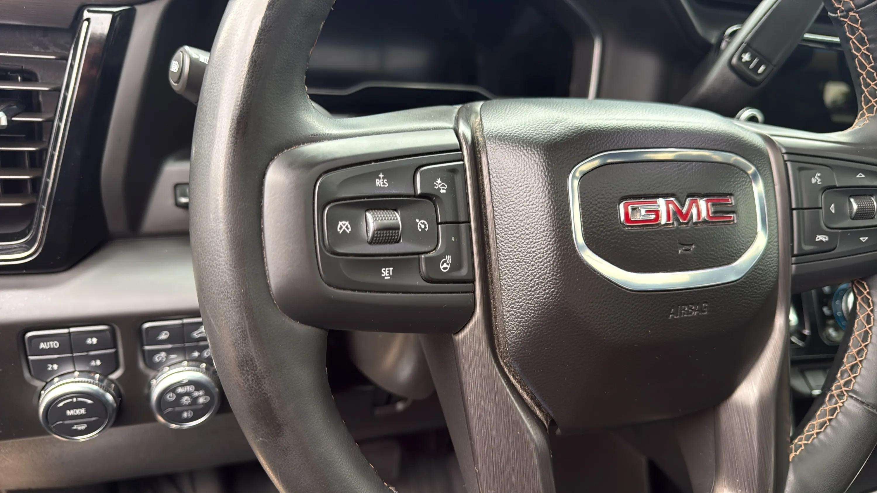 2025 GMC Sierra 2500 HD AT4