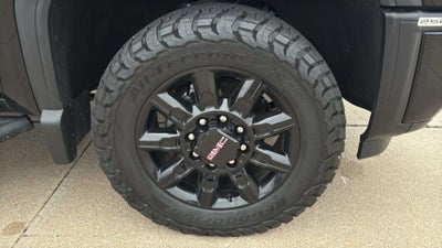 2025 GMC Sierra 2500 HD AT4