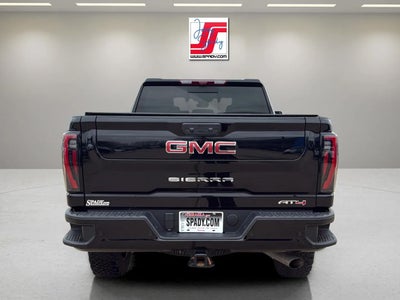 2025 GMC Sierra 2500 HD AT4