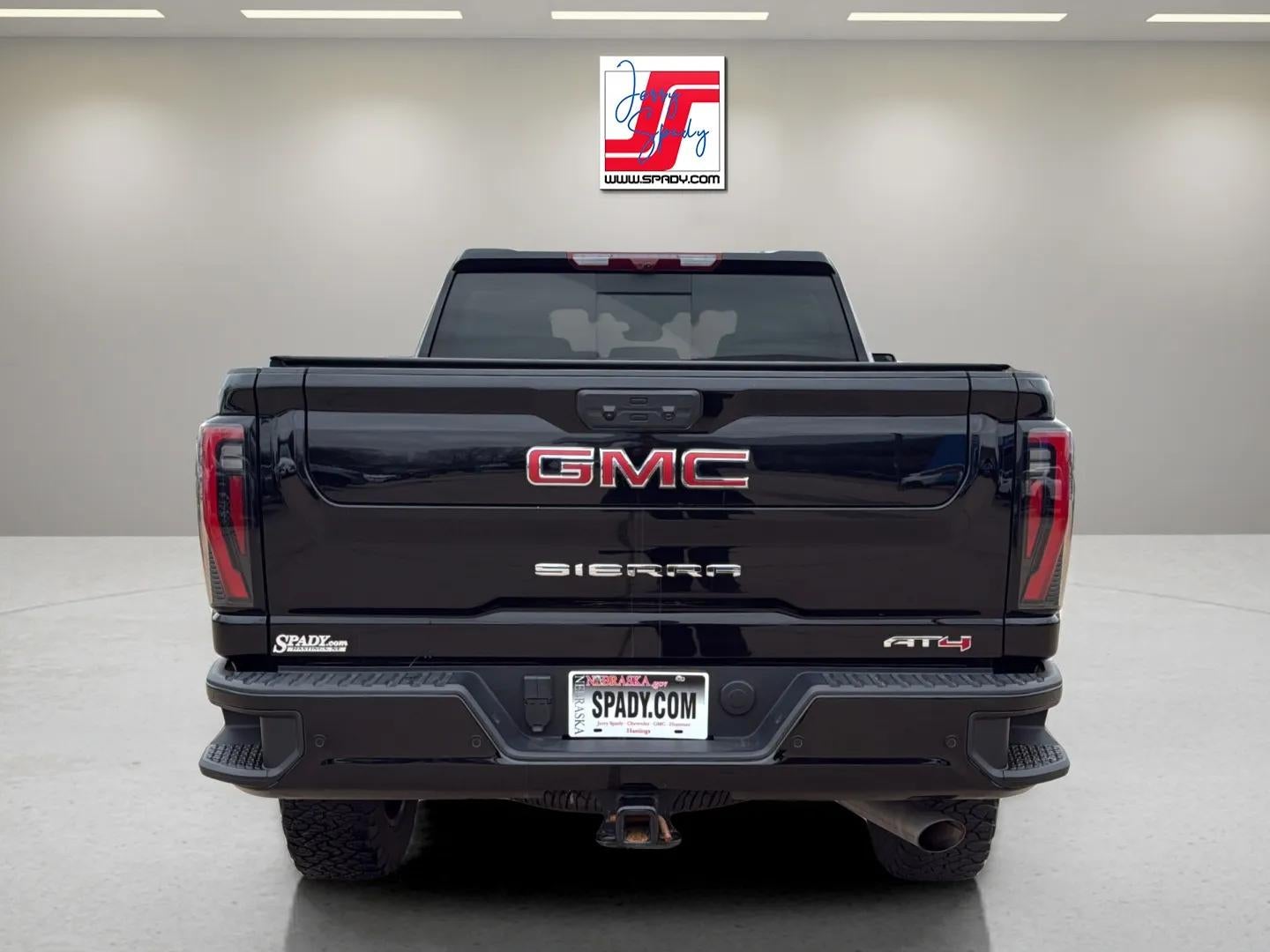 2025 GMC Sierra 2500 HD AT4