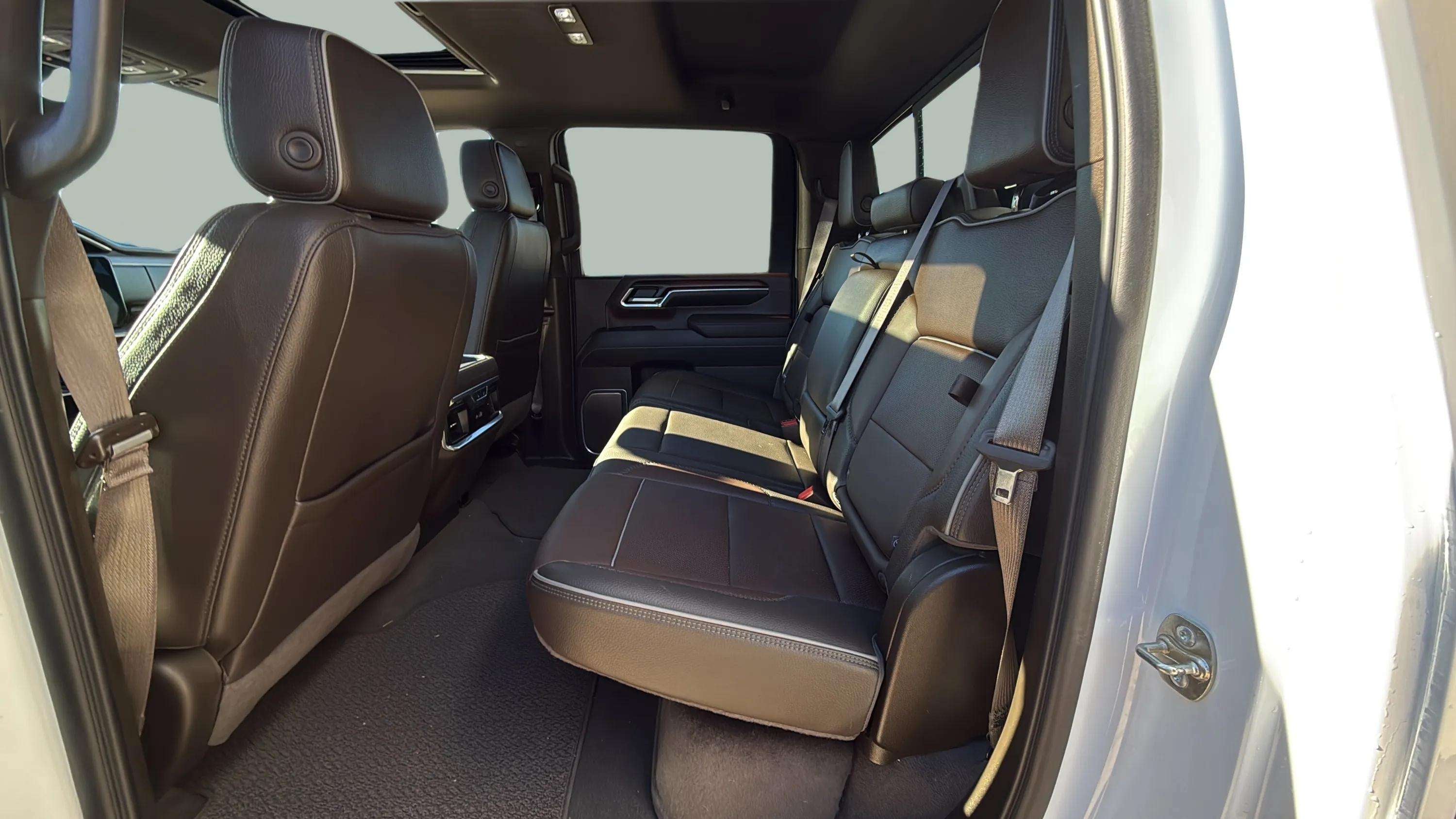 2025 GMC Sierra 2500 HD Denali