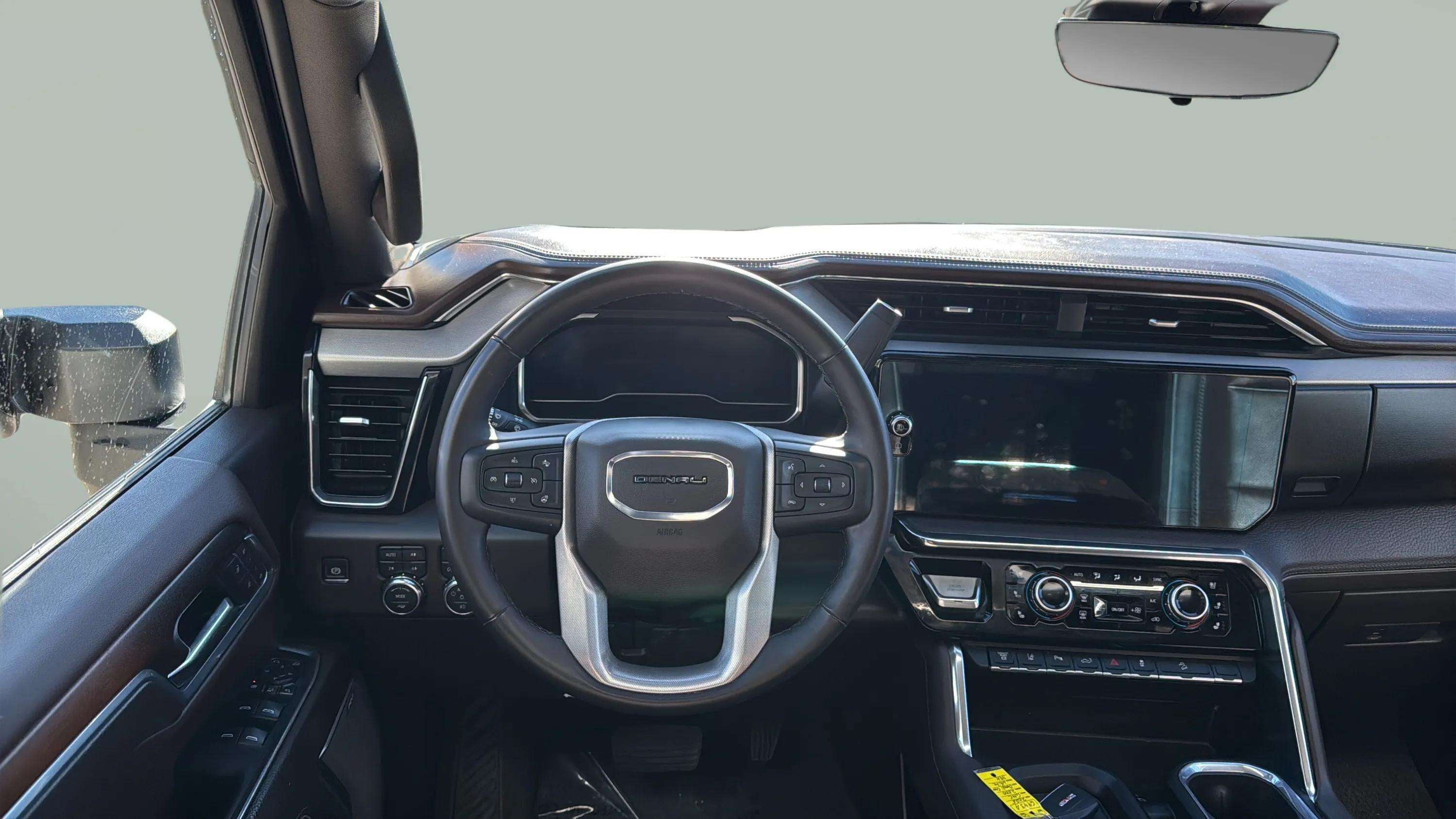 2025 GMC Sierra 2500 HD Denali