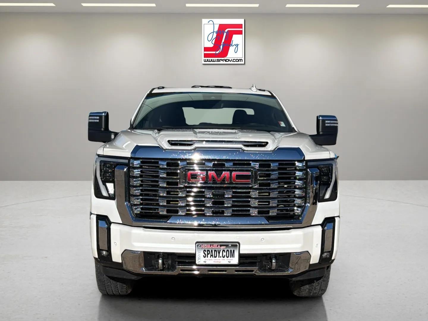 2025 GMC Sierra 2500 HD Denali