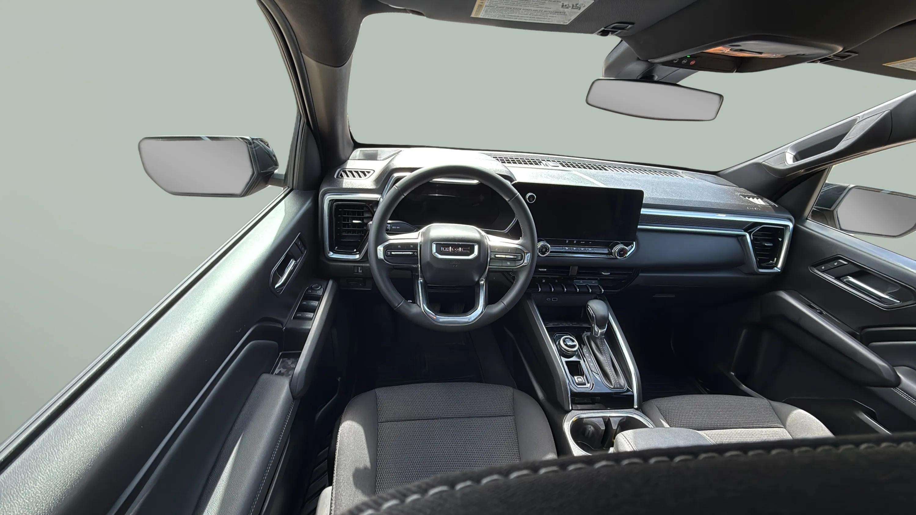 2025 GMC Canyon Elevation